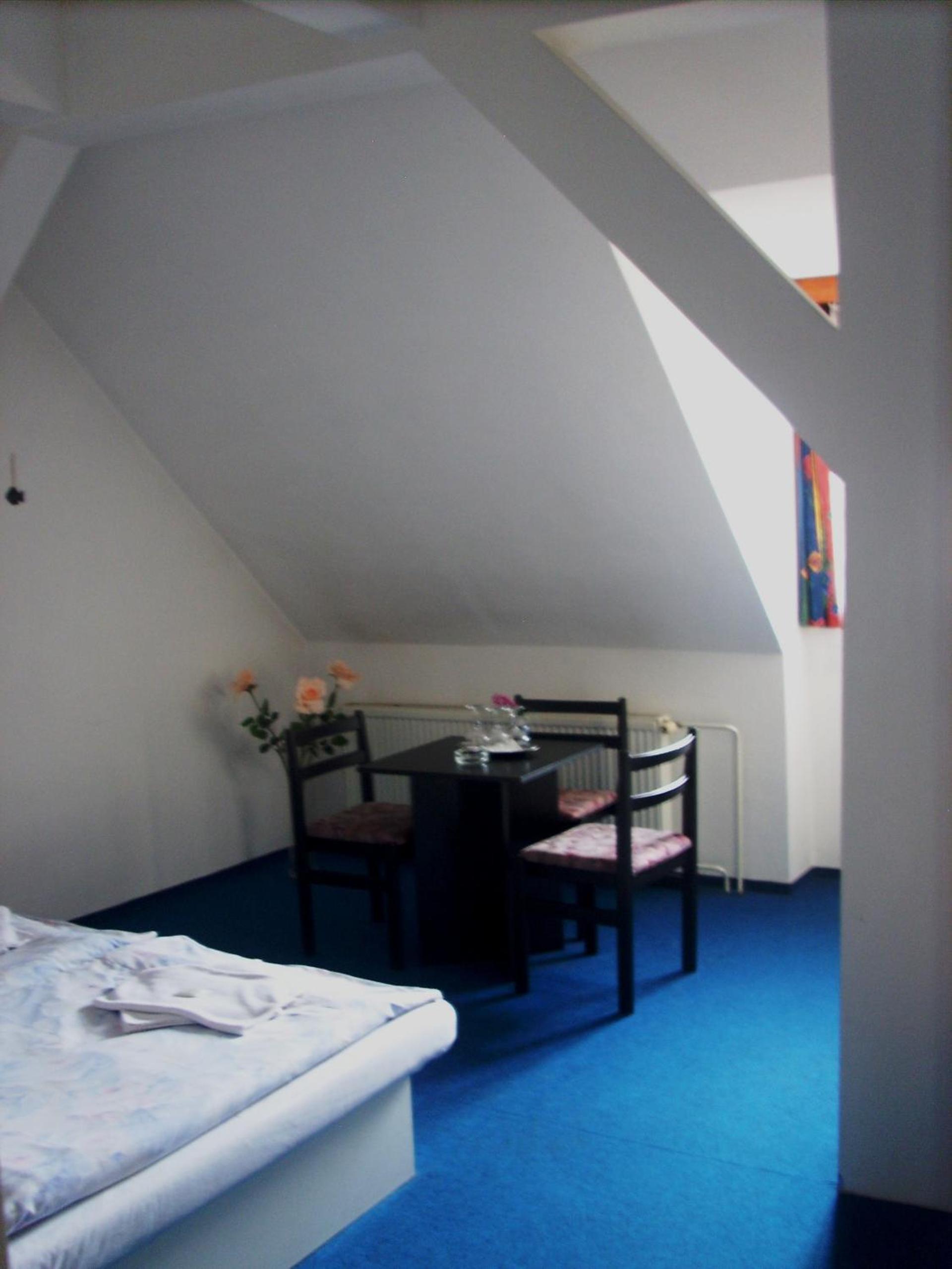 Triple Room - Photo 2