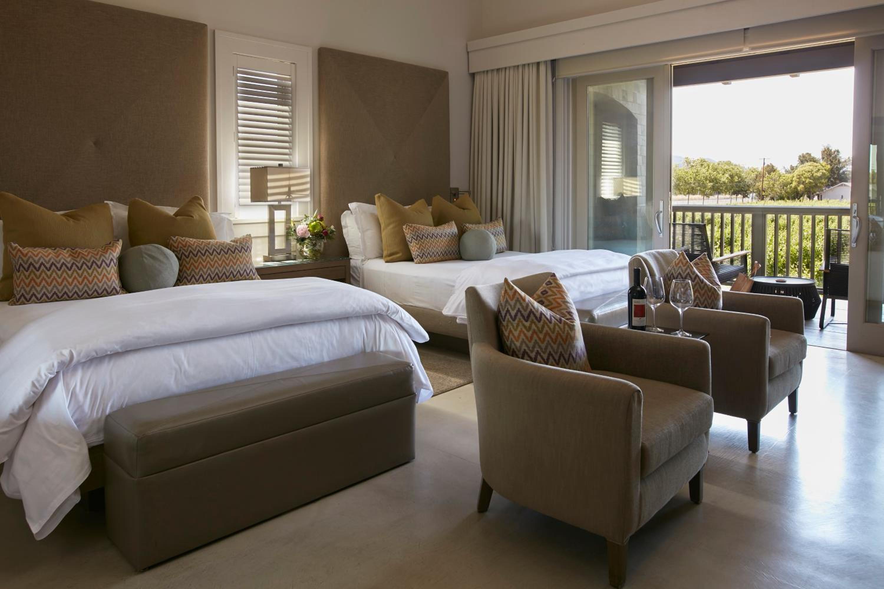 Vineyard Double Queen Suite - Photo 2