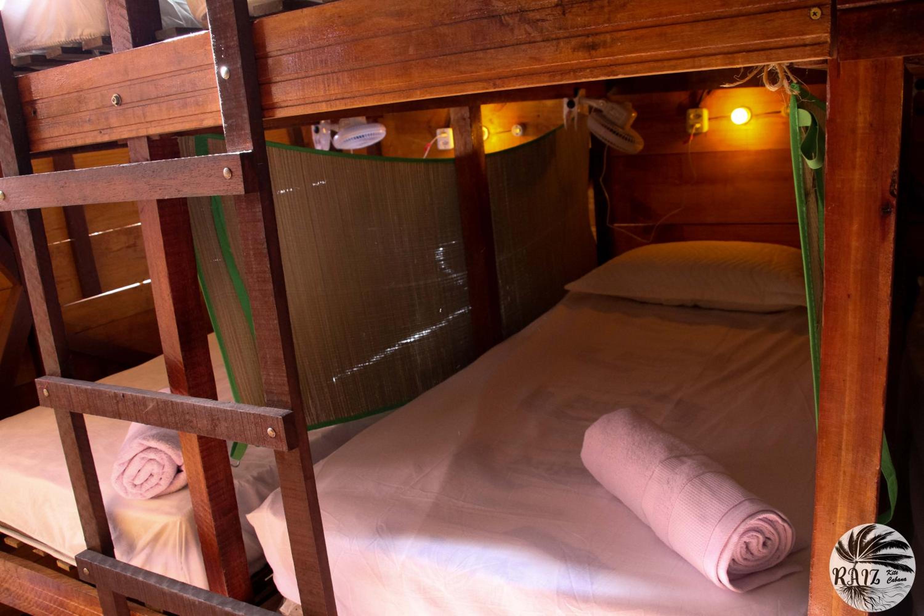 Bed in 4-Bed Mixed Dormitory Room photo 2