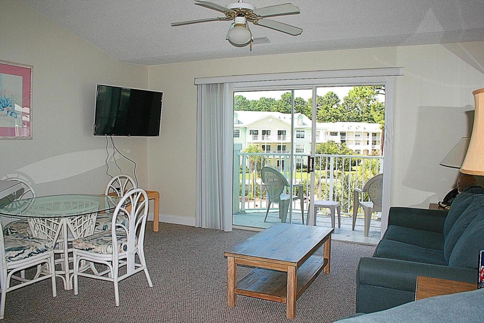 One-Bedroom Apartment photo 2