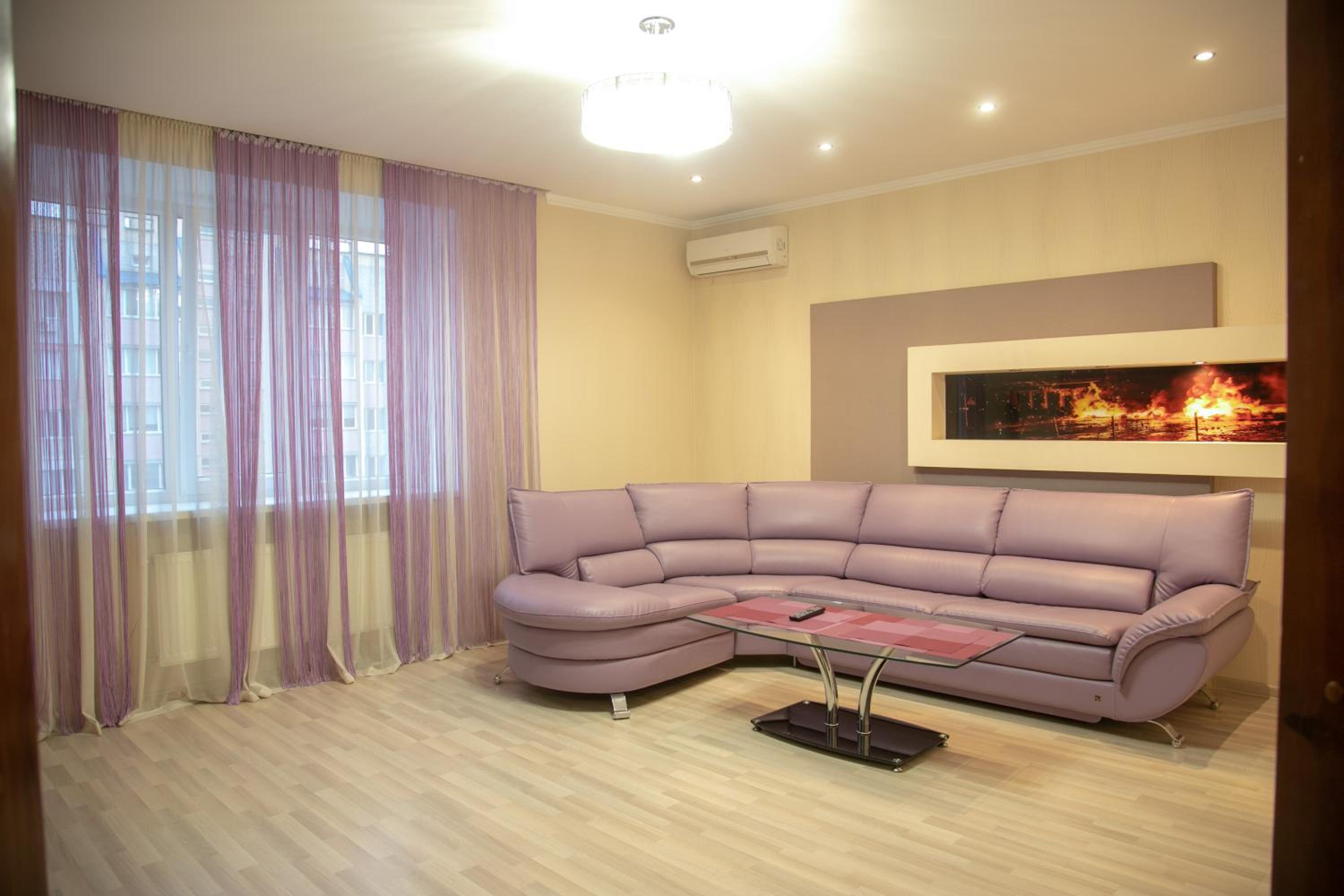 Apartment photo 1
