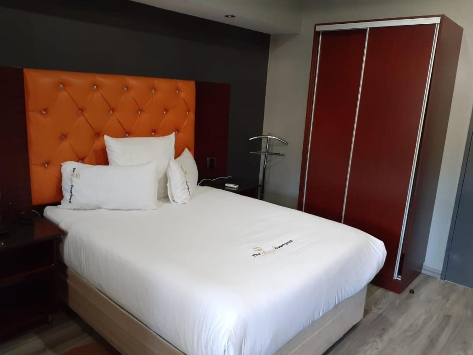 Budget Double Room - Photo 2