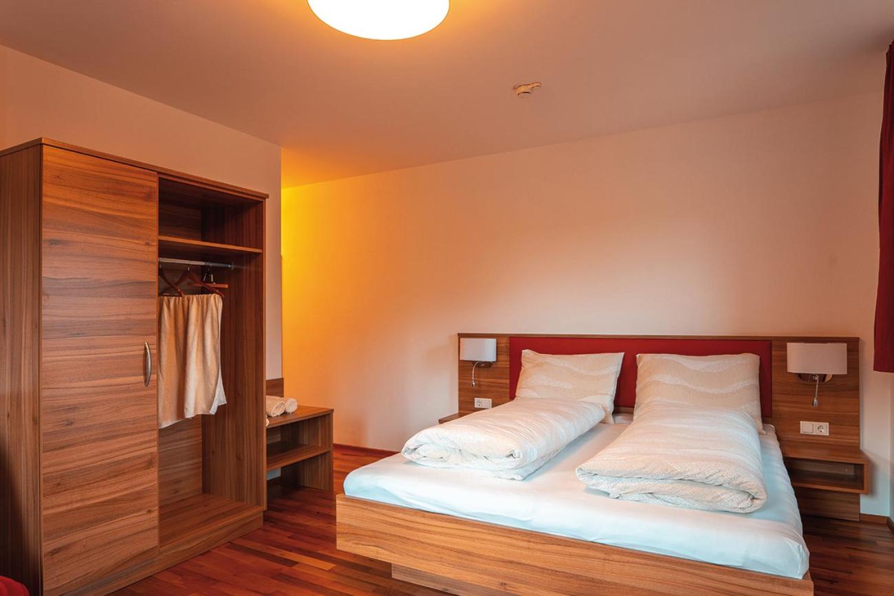 Double Room - Photo 6