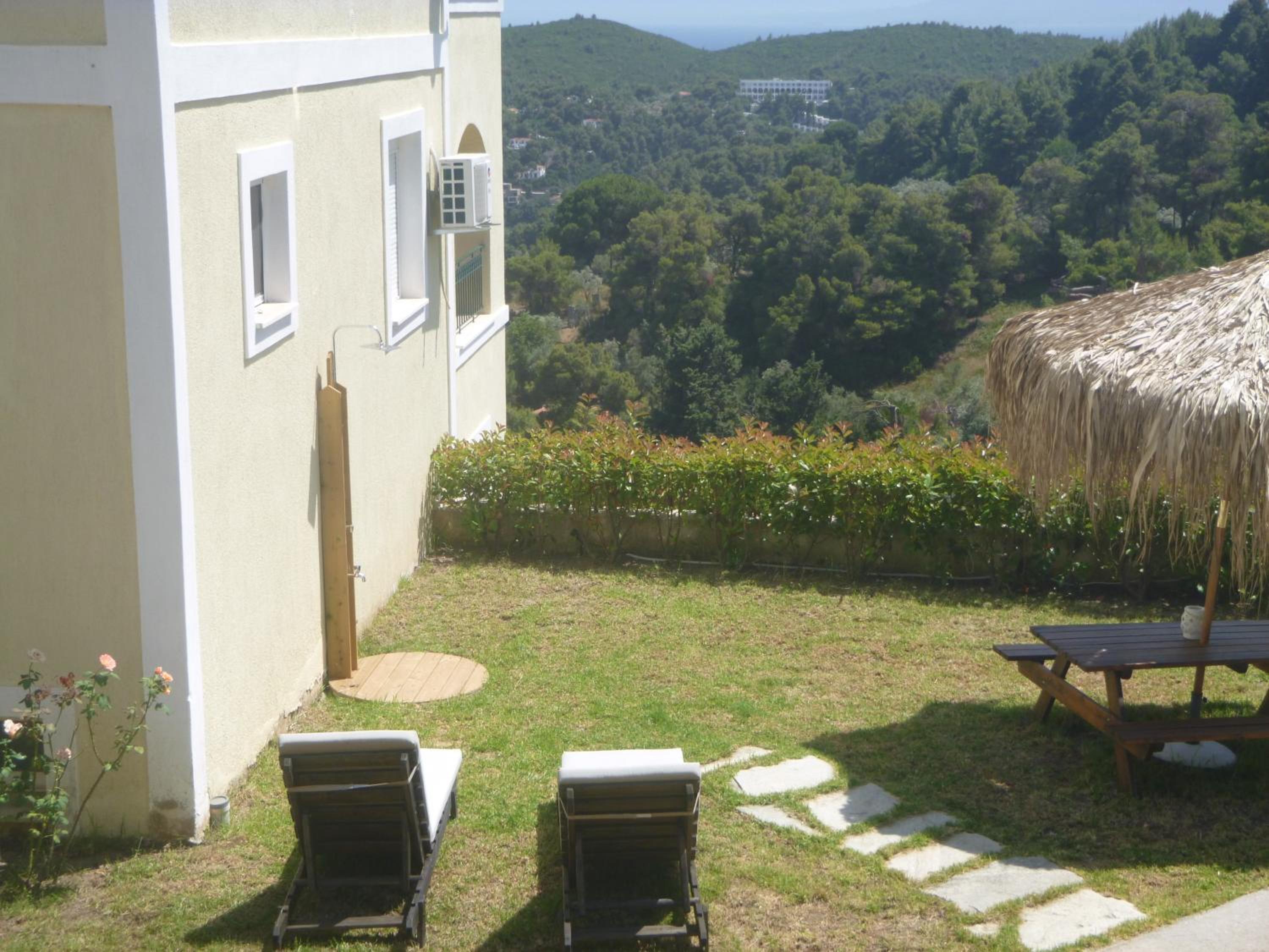Villa with Sea View - Photo 34