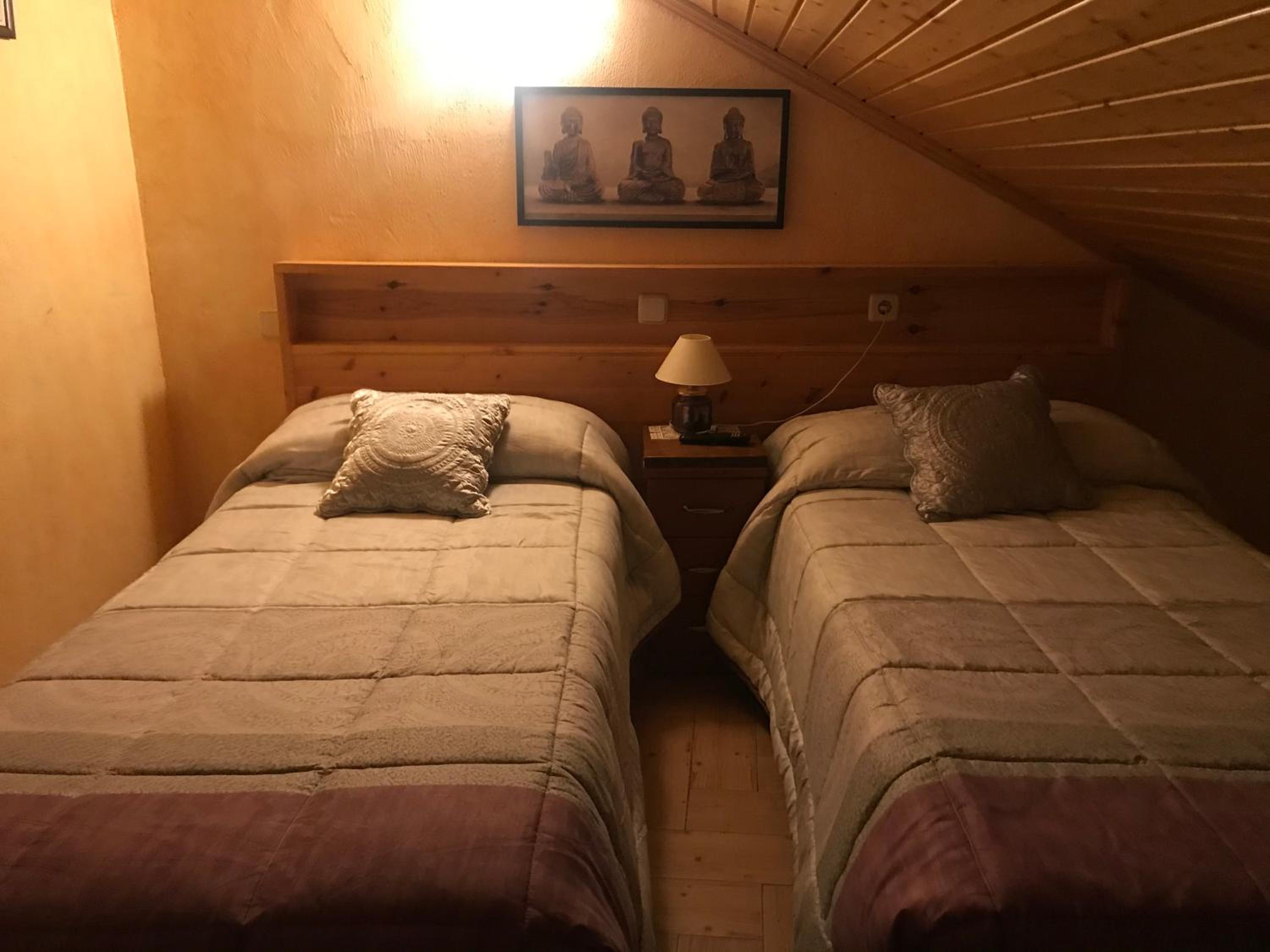 Deluxe Double Room with Two Double Beds - Photo 1