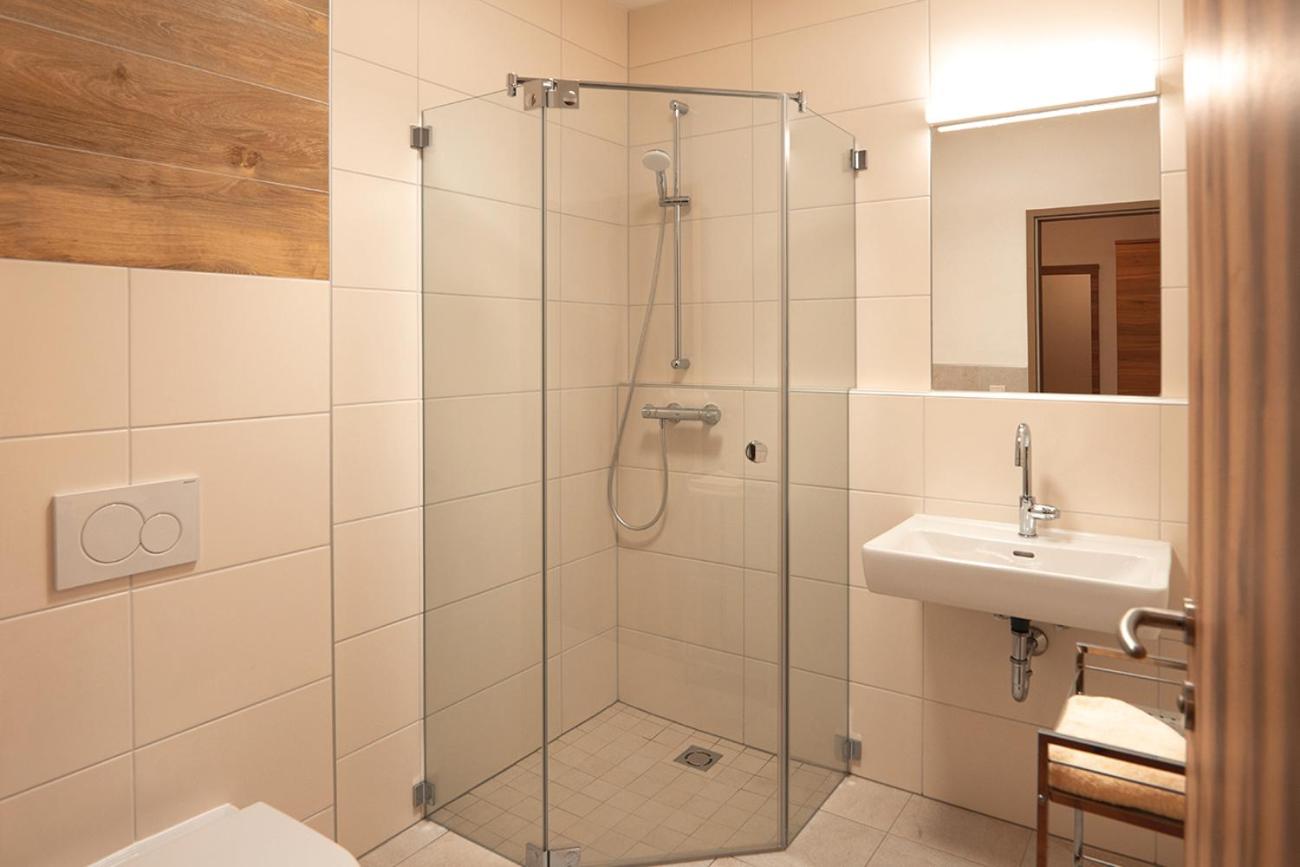 Double Room - Photo 4