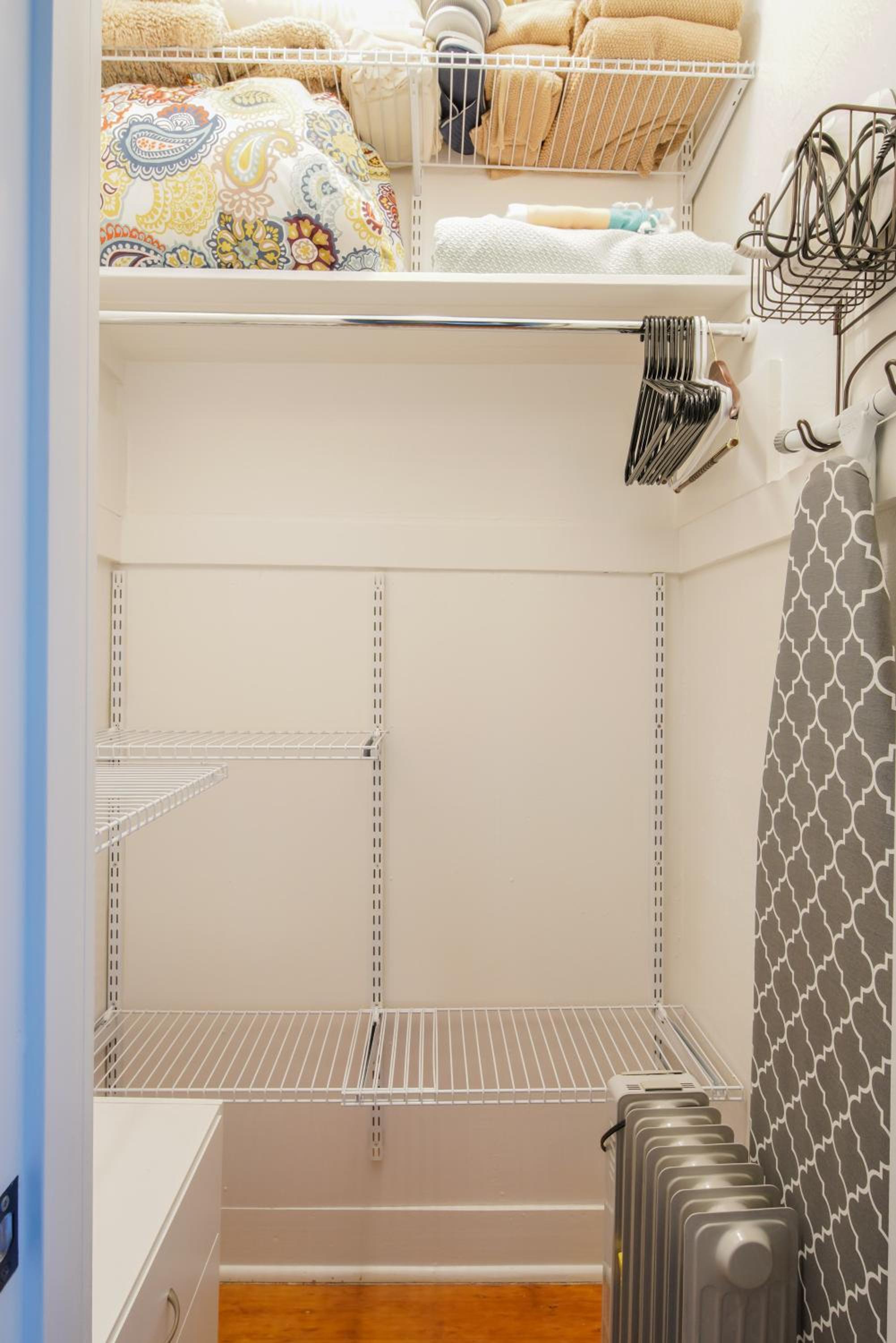One-Bedroom Apartment - Photo 9