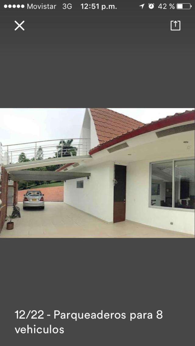 Four-Bedroom House photo 2