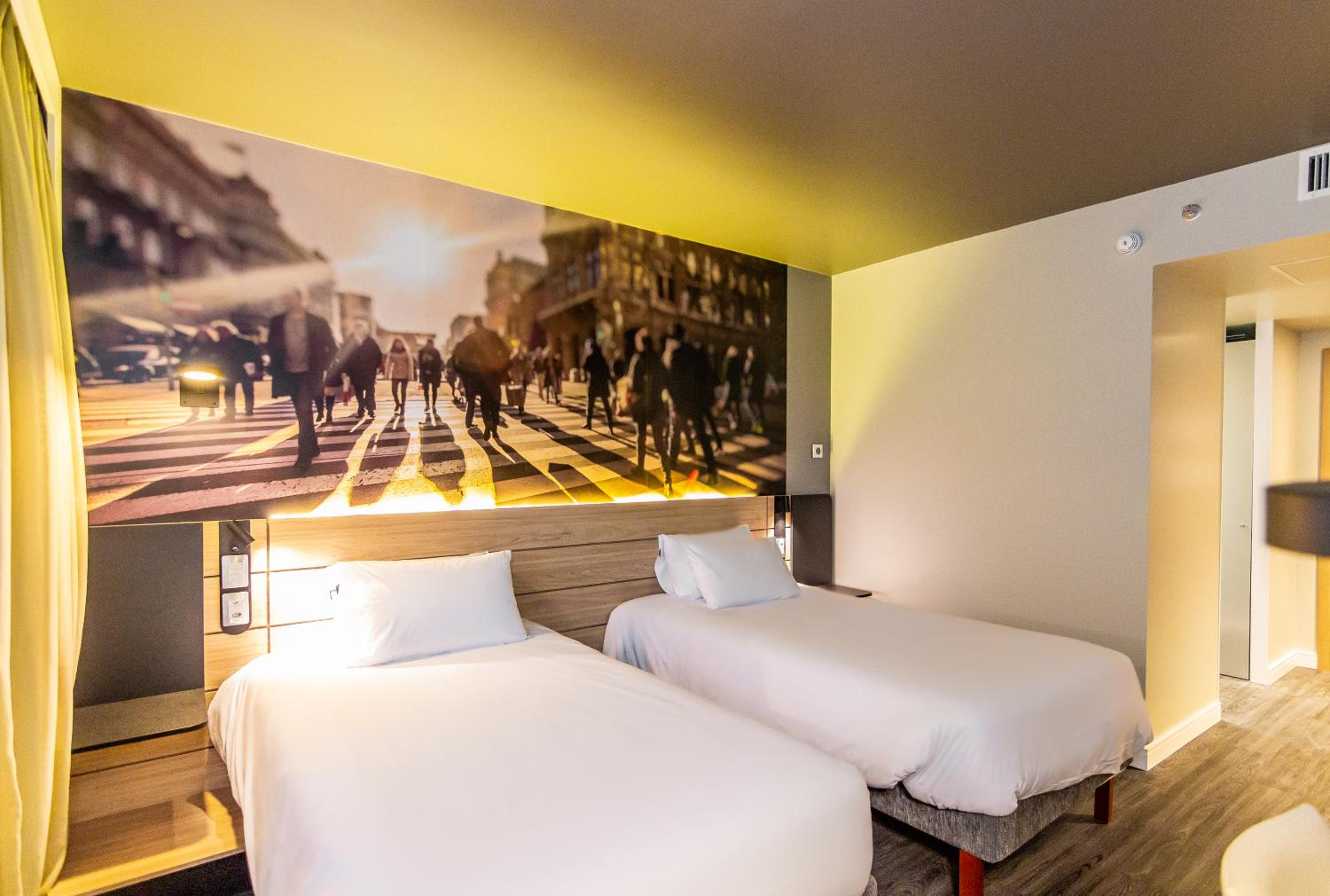 Available room