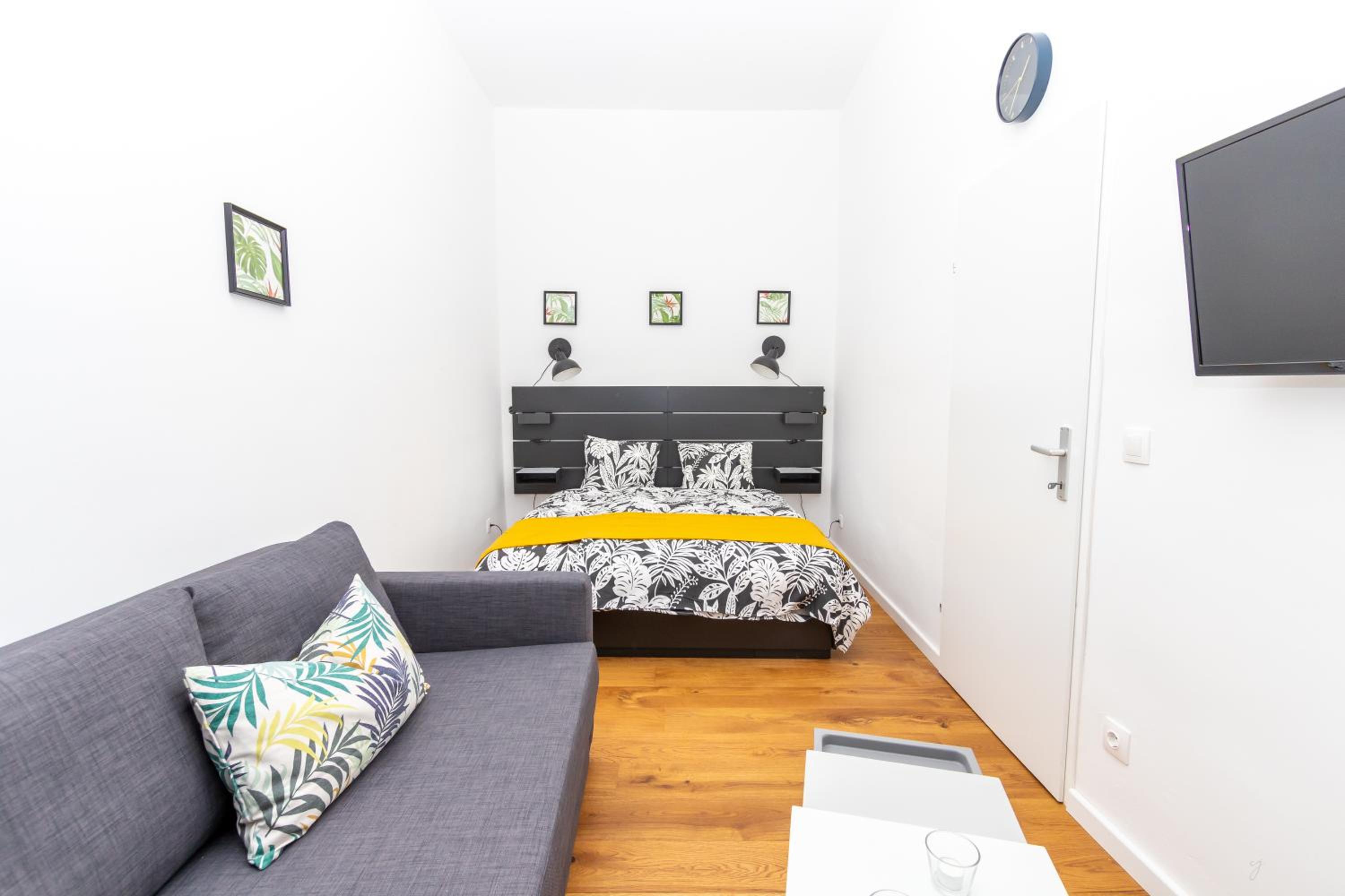 One-Bedroom Apartment