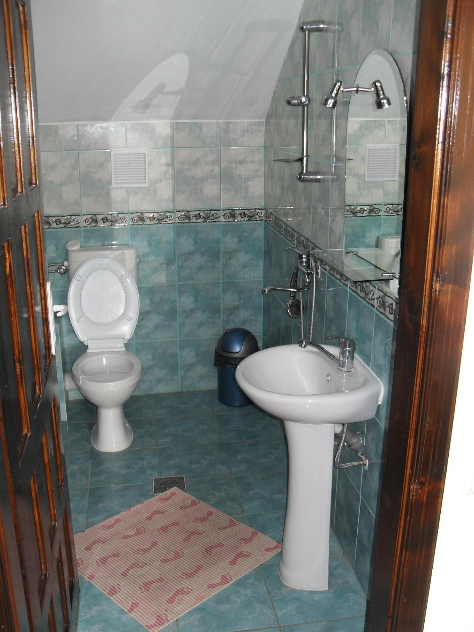 Triple Room - Photo 1