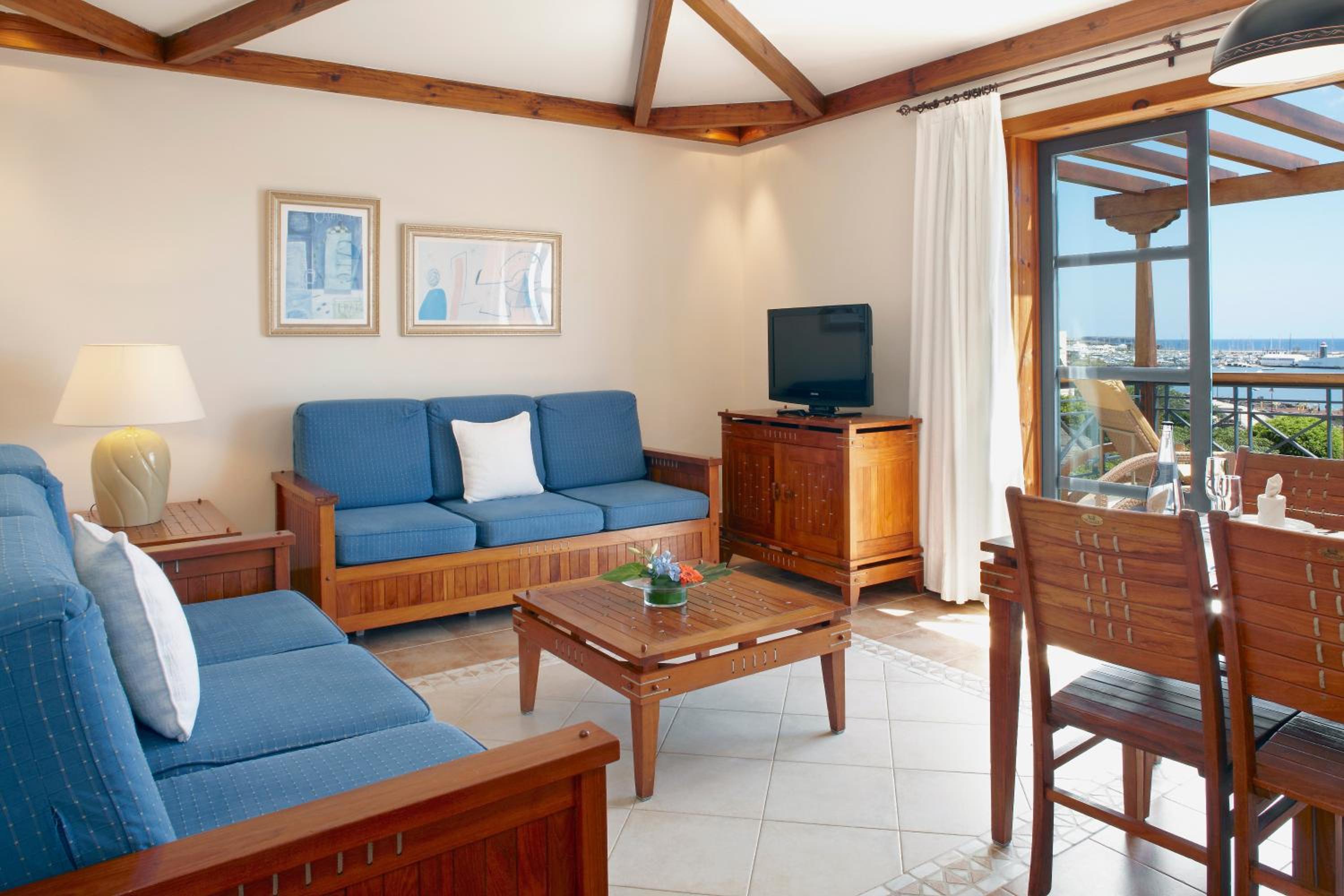 Suite (2 adultos + 2 niños)