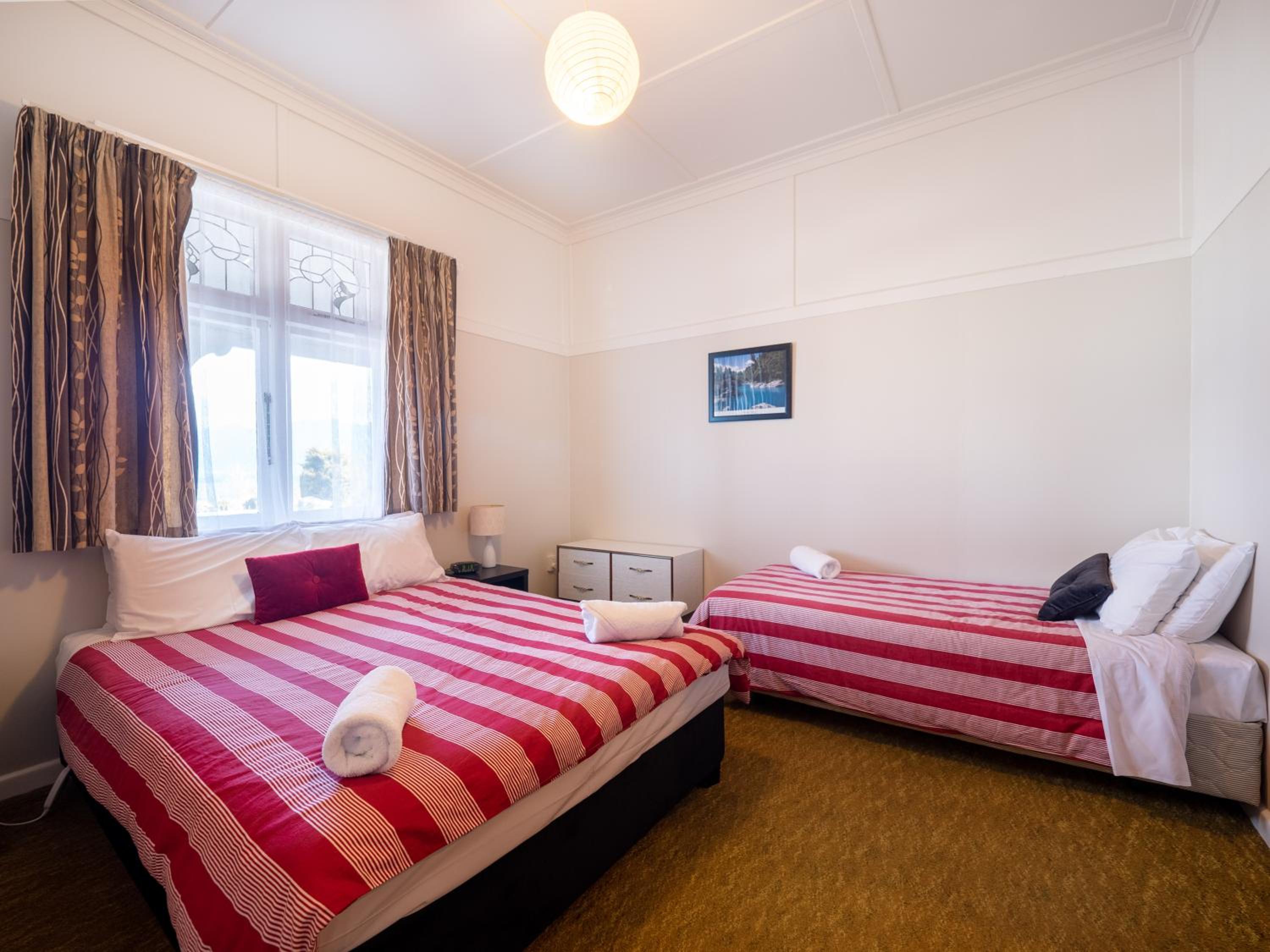 Double Room with Shared Bathroom photo 1