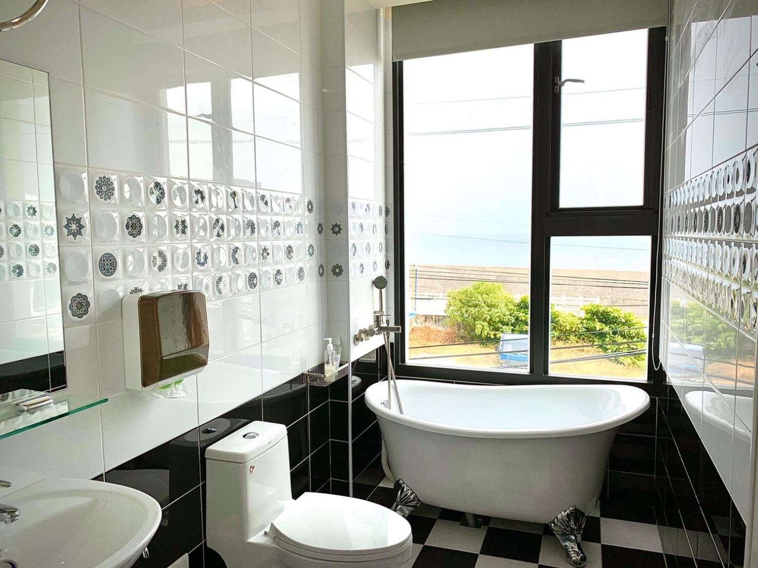 Double Room with Sea View photo 3
