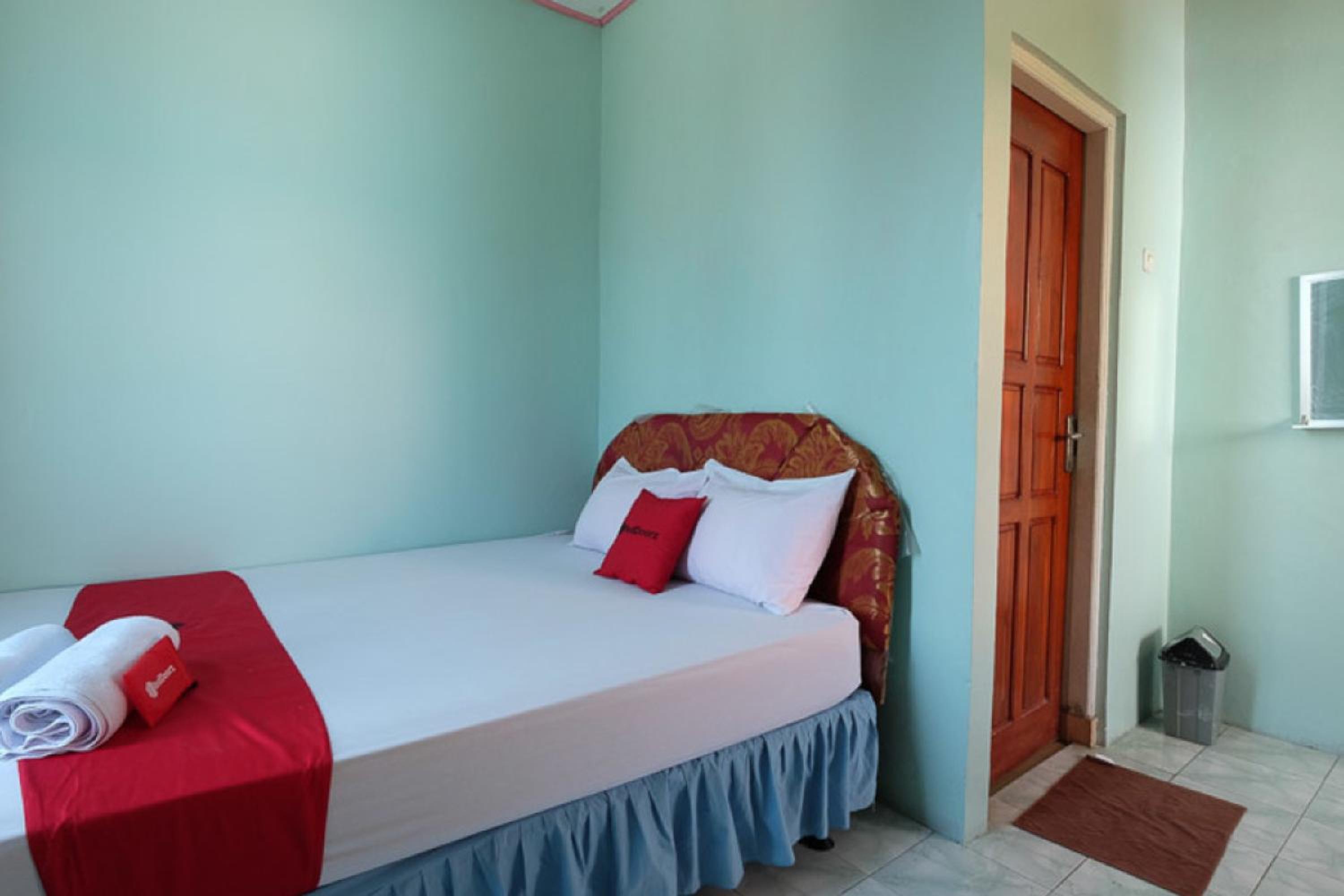 Double Room - Photo 3