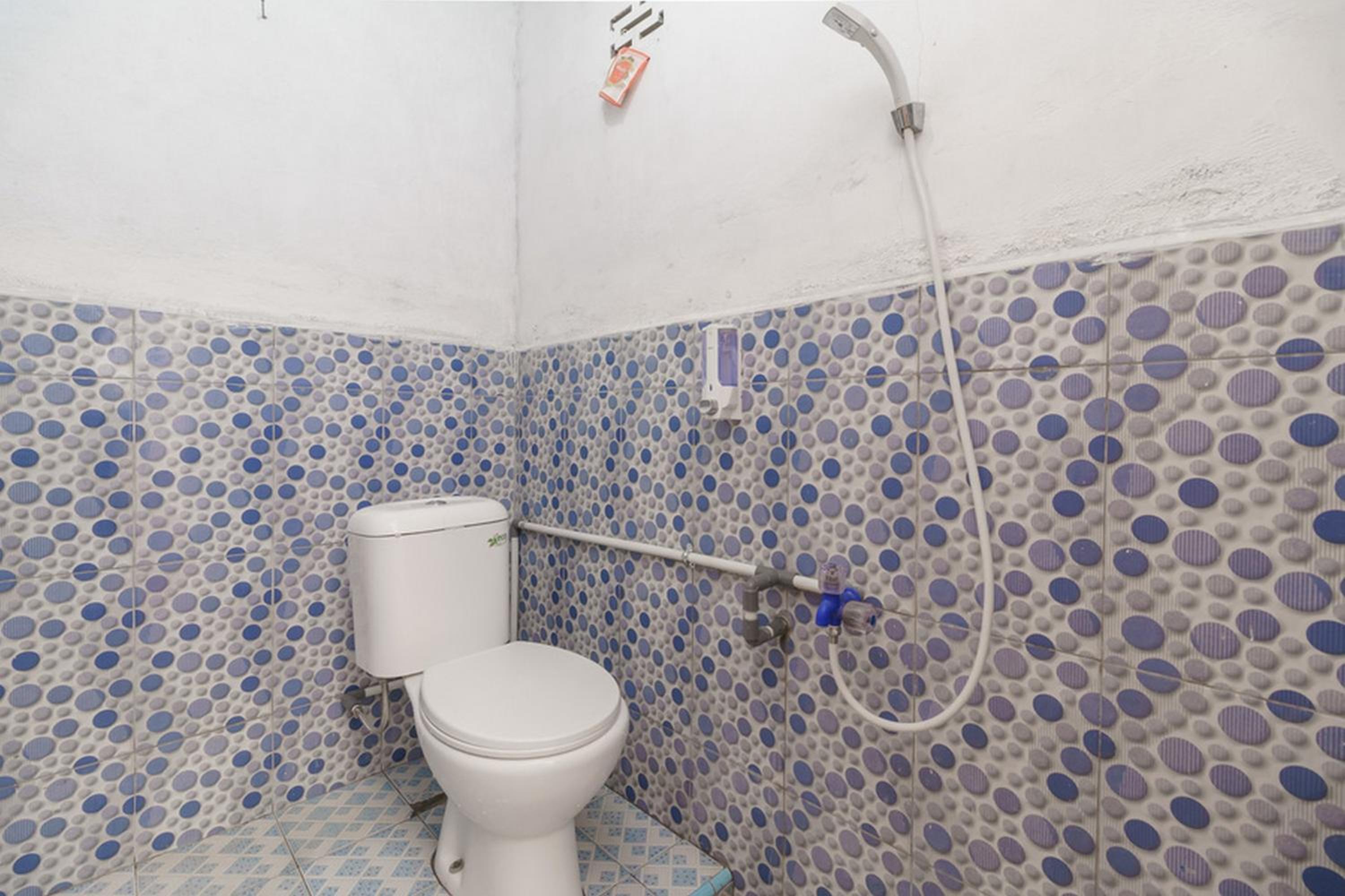 Double Room - Photo 2