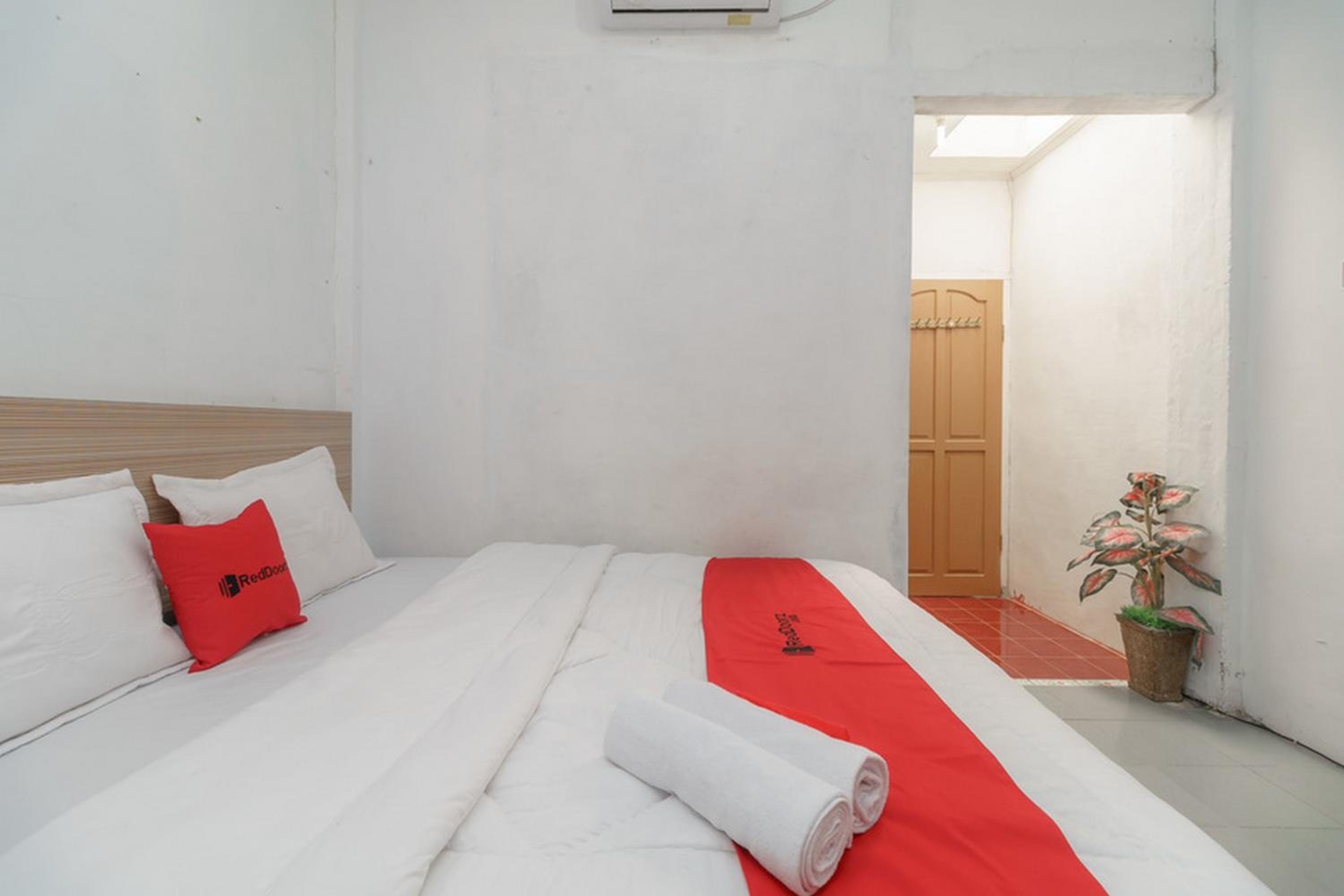 Double Room - Photo 3