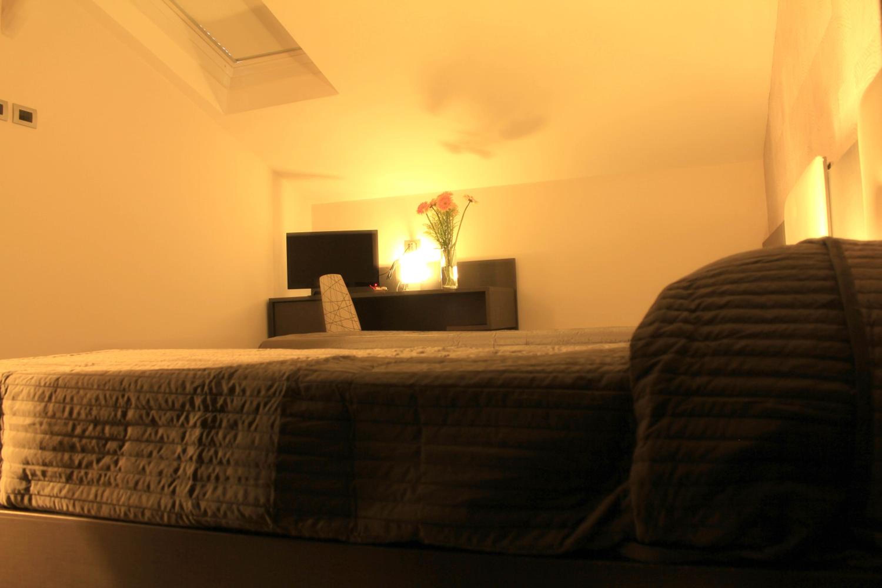 Double or Twin Room with Shared Bathroom photo 2