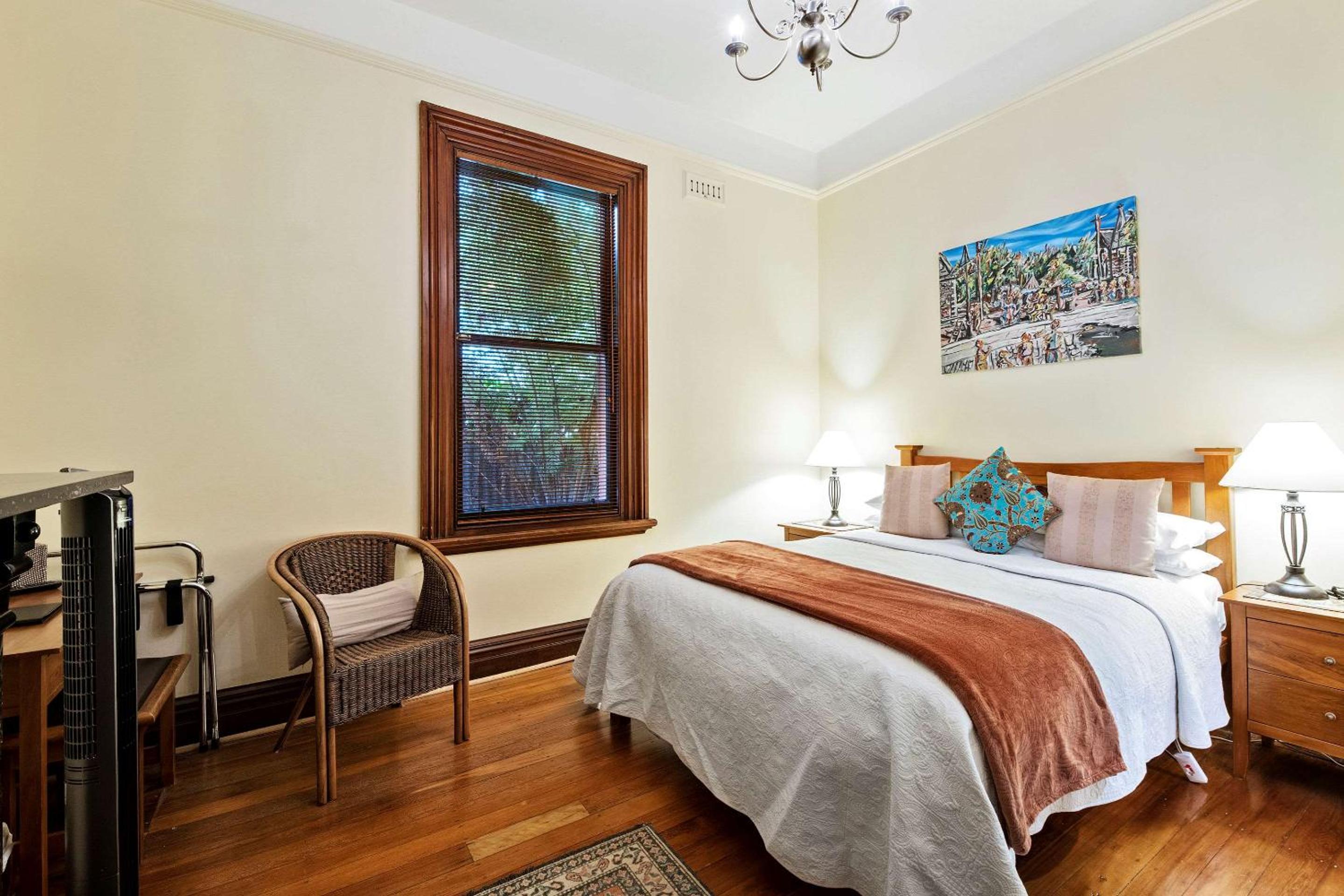 Deluxe Room - Photo 1