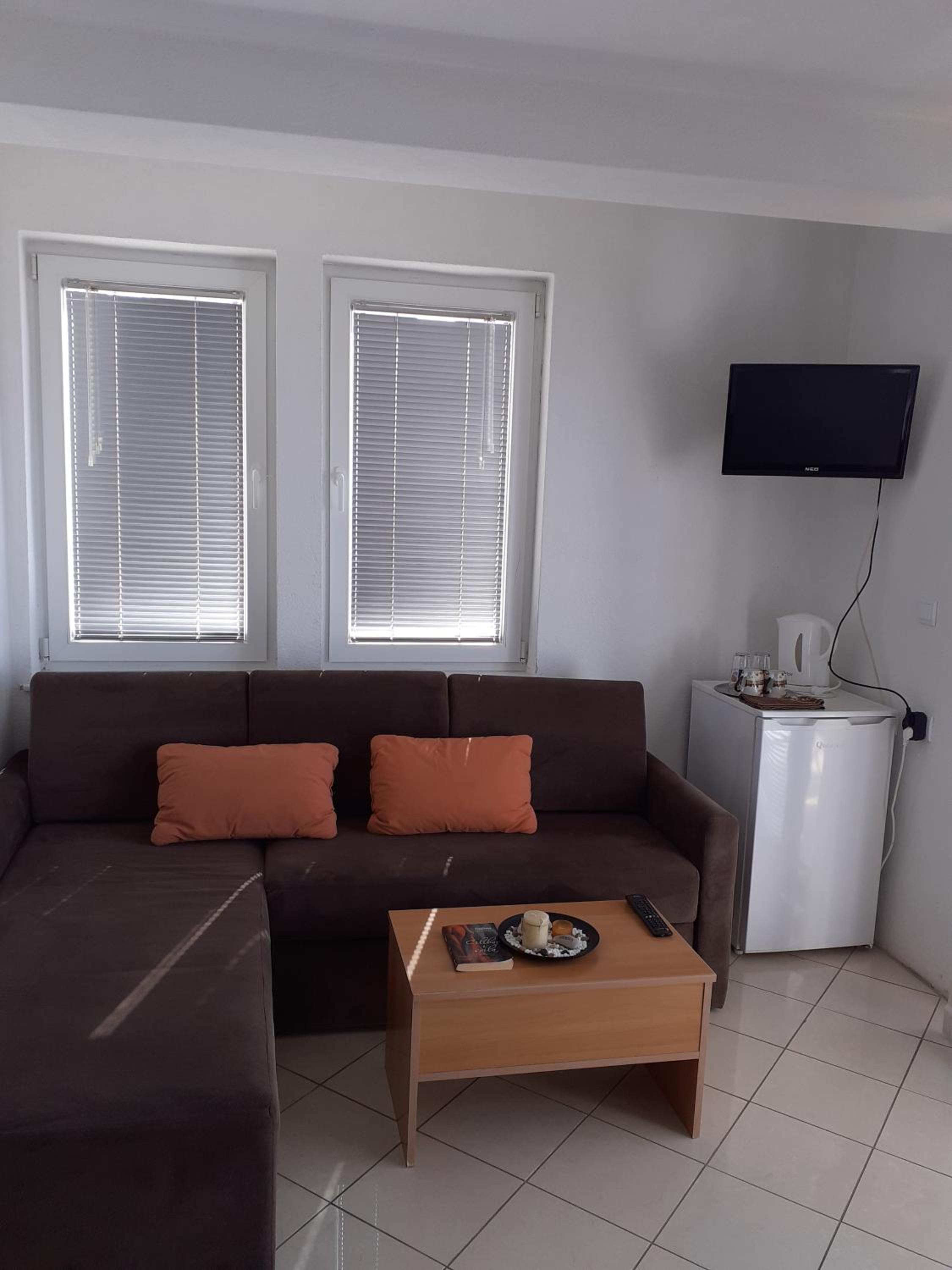 Double or Twin Room with Balcony photo 2