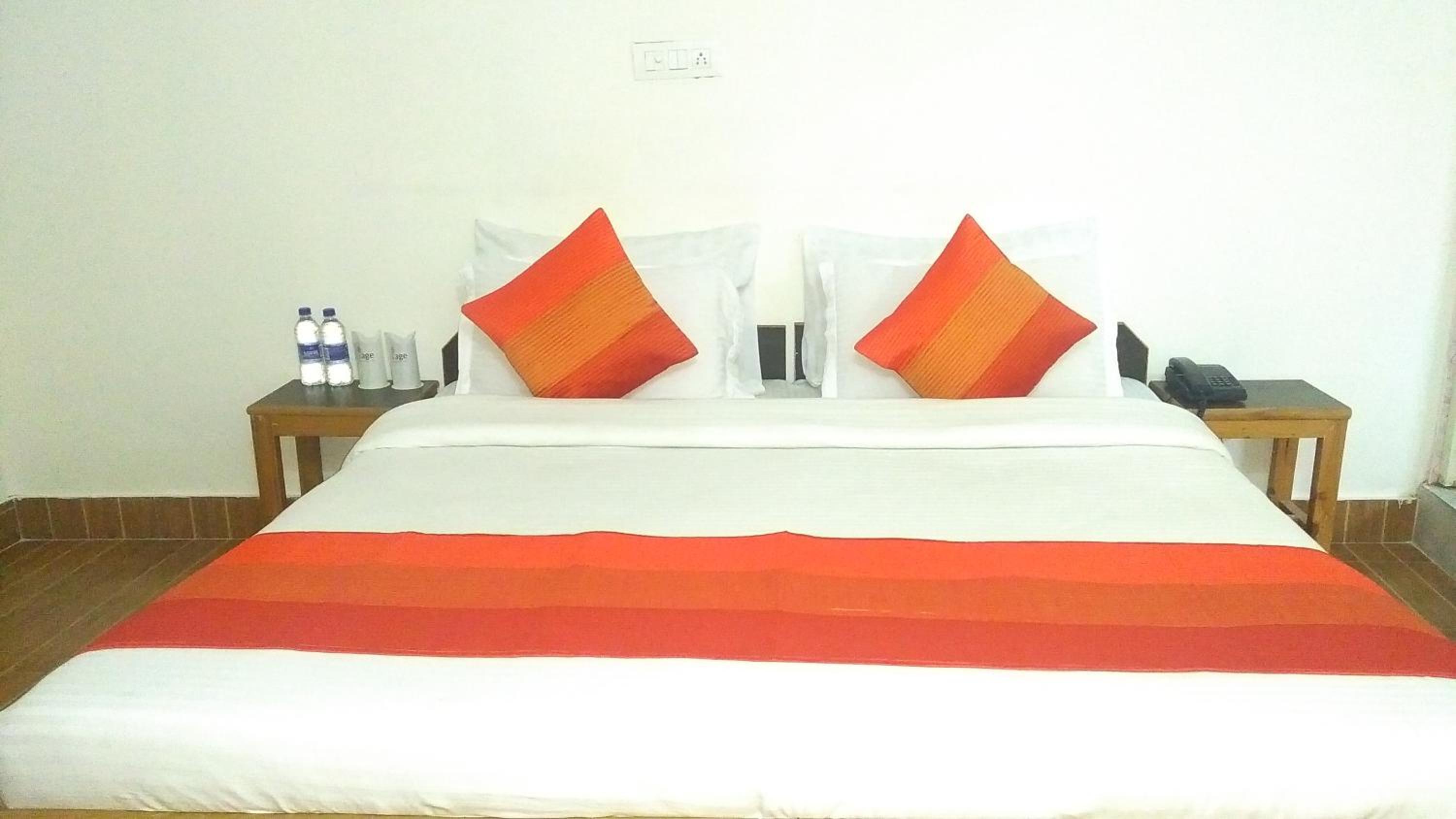 Standard Double Room photo 3