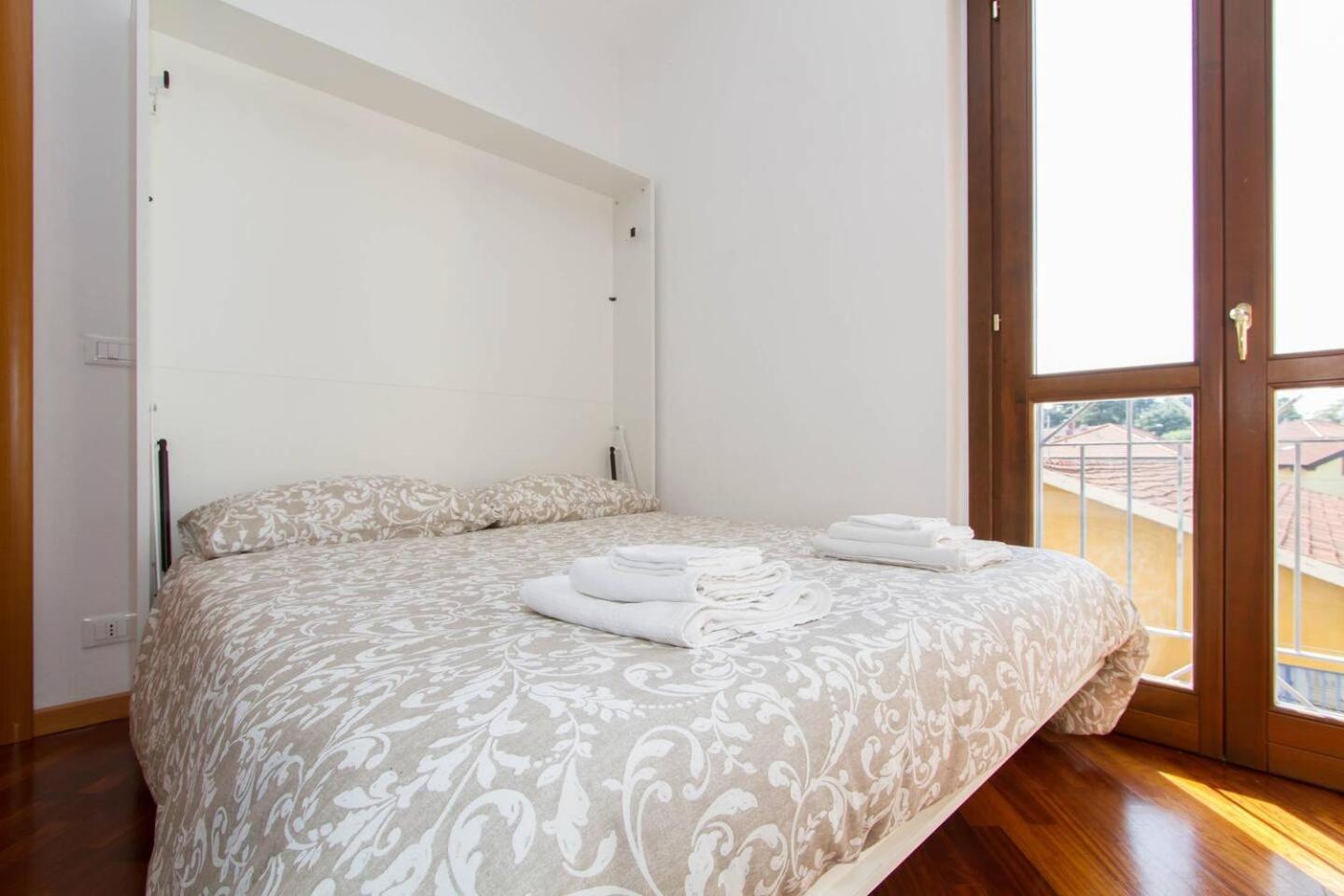 Two-Bedroom Apartment - Photo 16