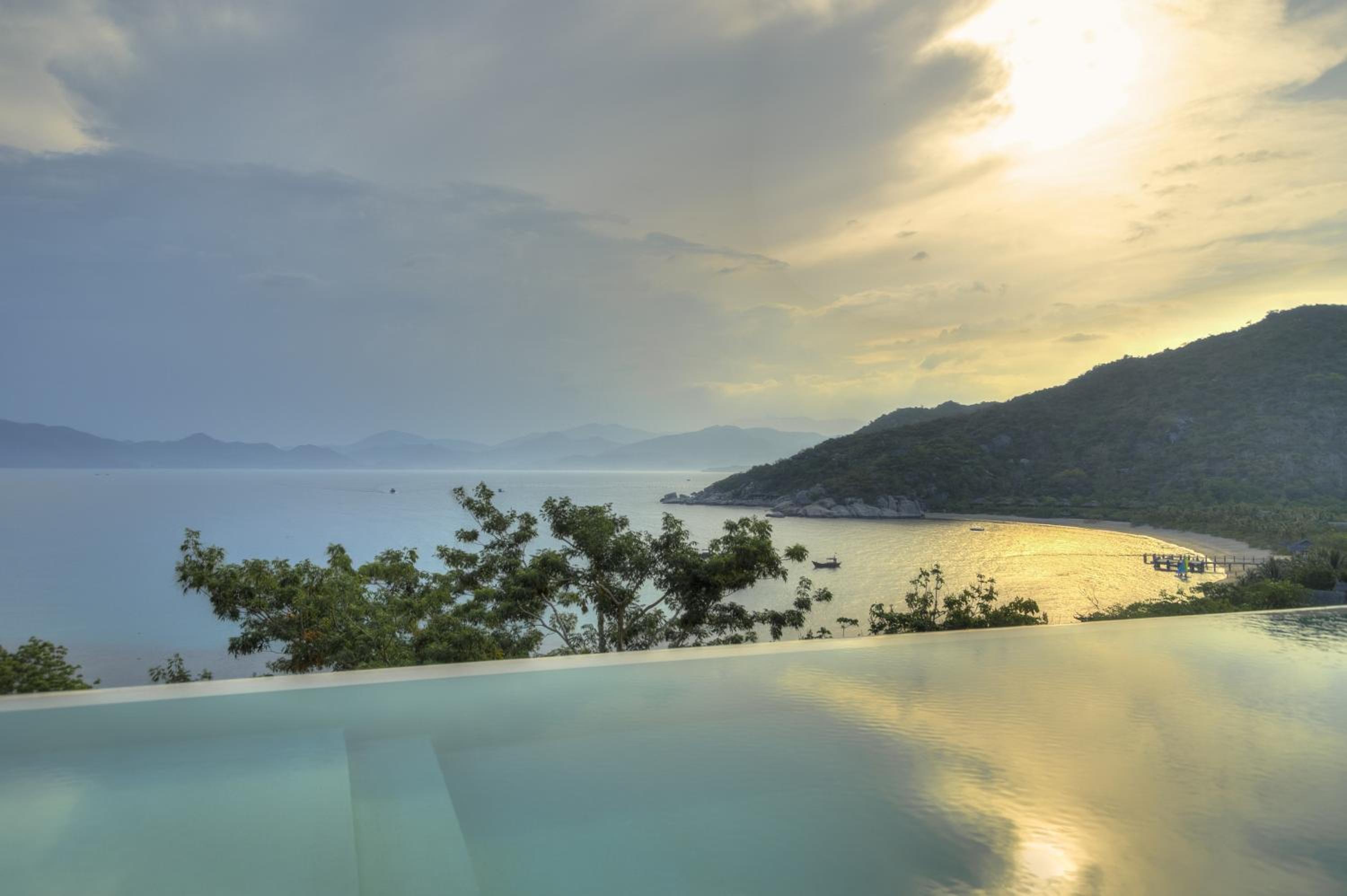 Hill Top Reserves (Three-bedroom villa) - Photo 4