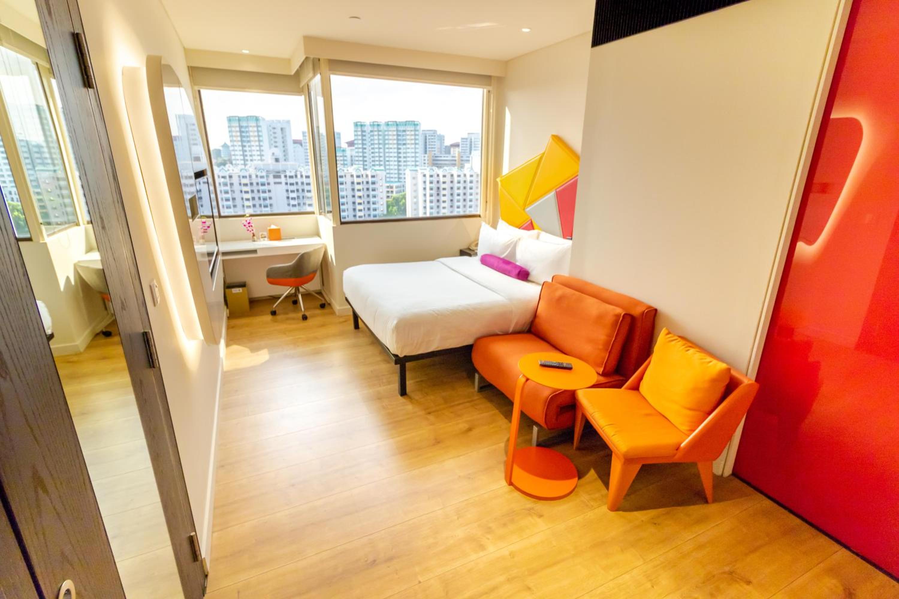 Family Room, 1 Queen Bed & 1 Sofa Bed photo 2