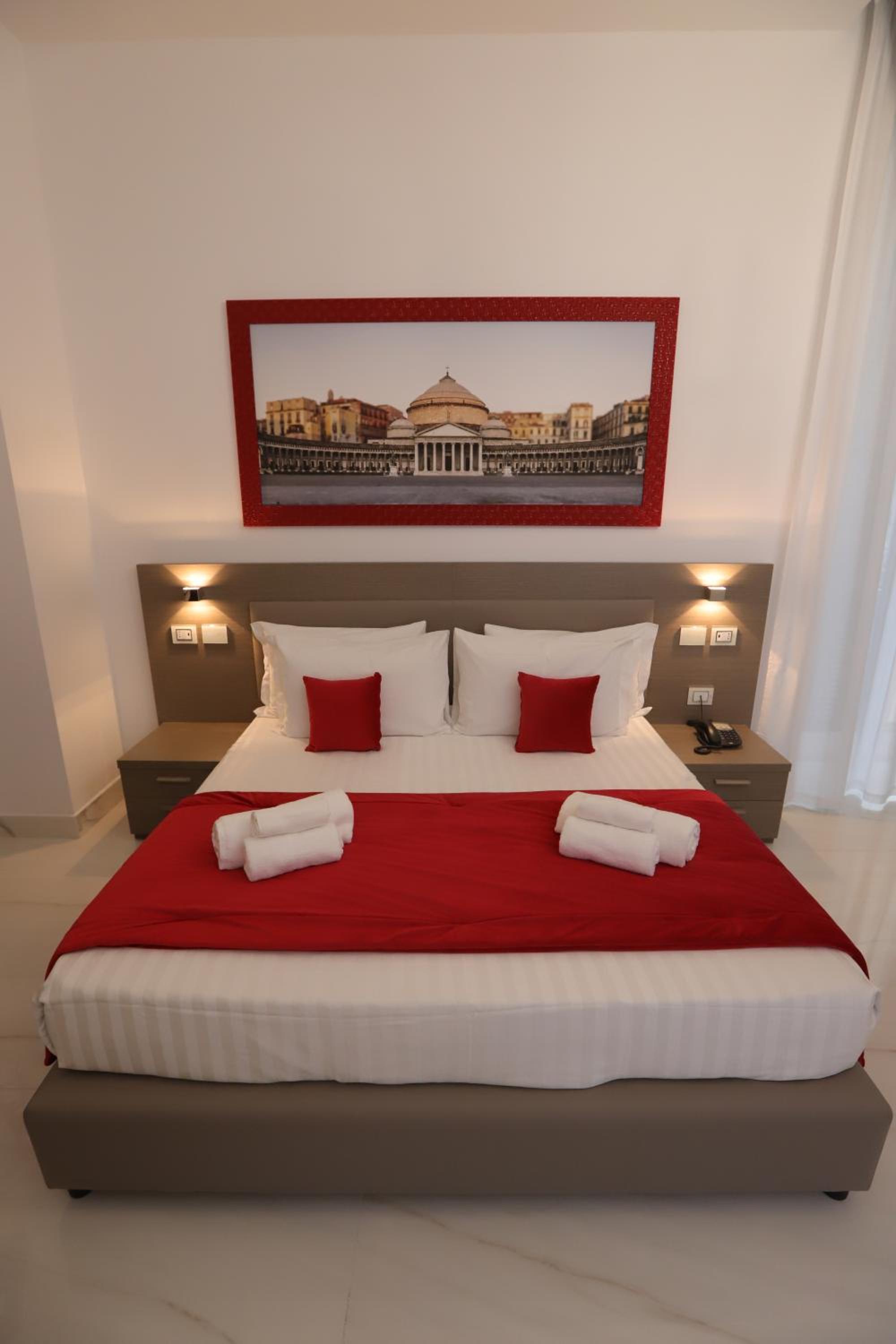 Deluxe Suite with Spa Bath