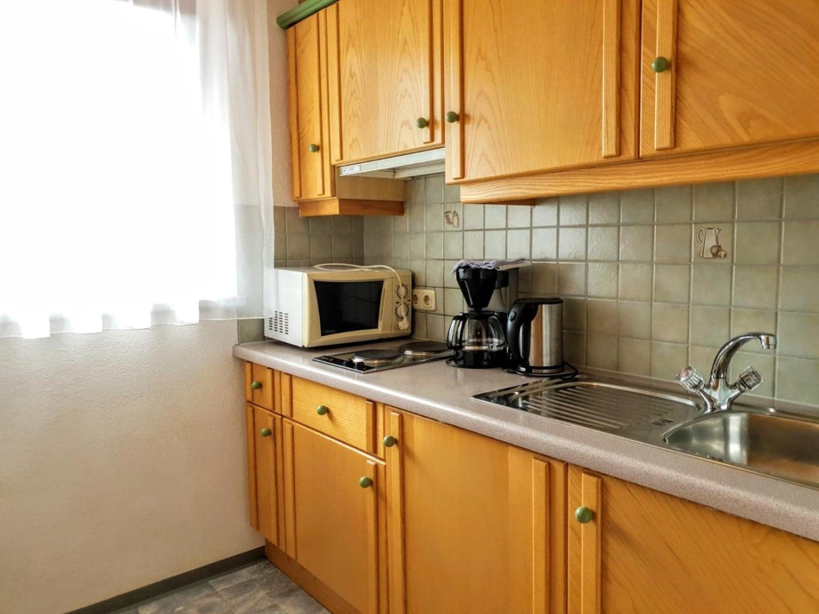 One-Bedroom Apartment - Photo 2
