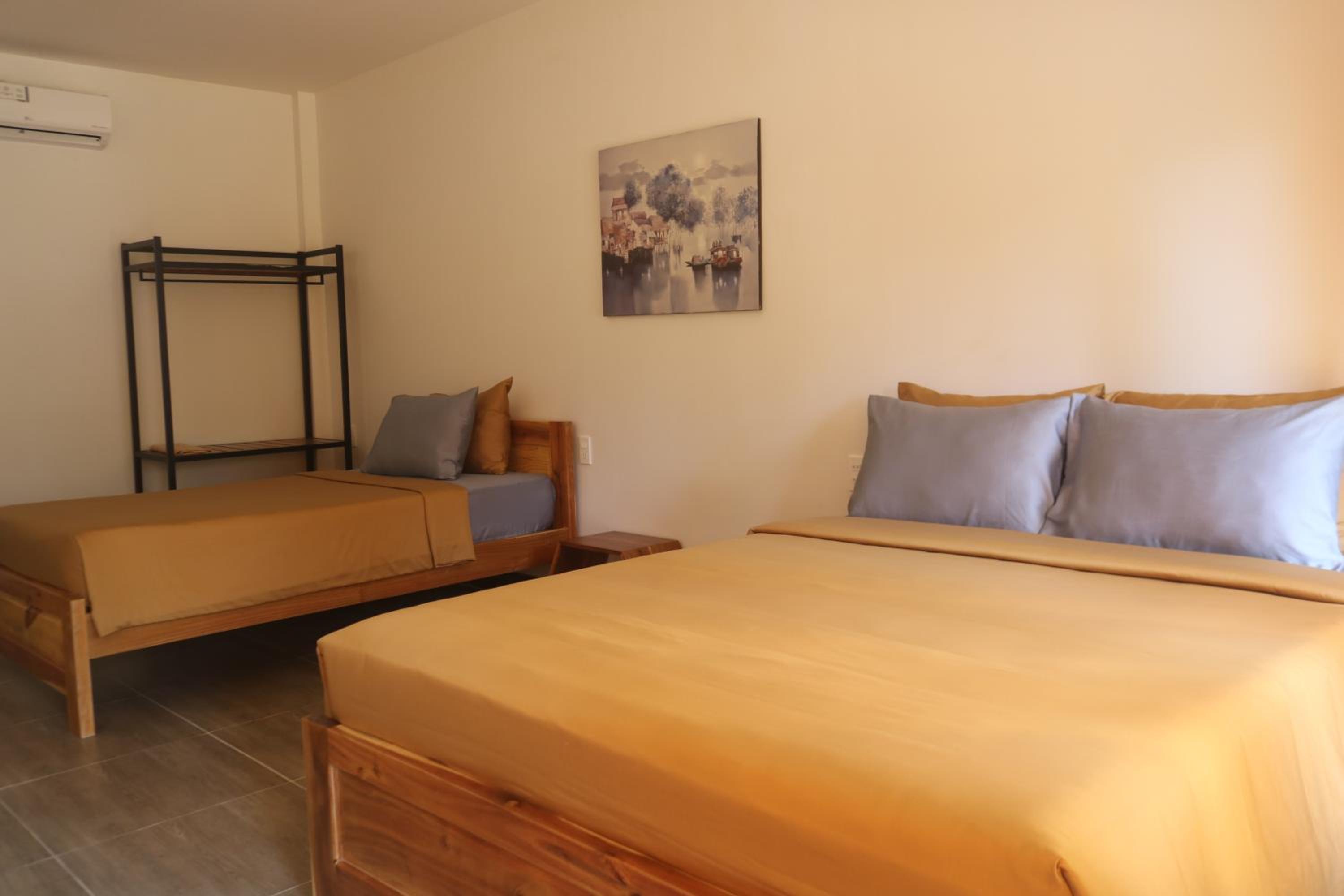 Triple Room with Garden View