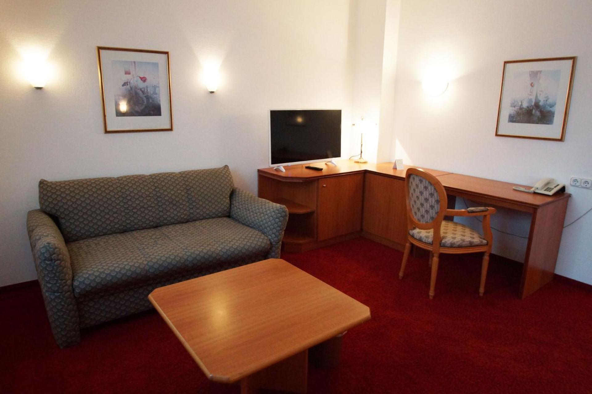 Double Room - Photo 22