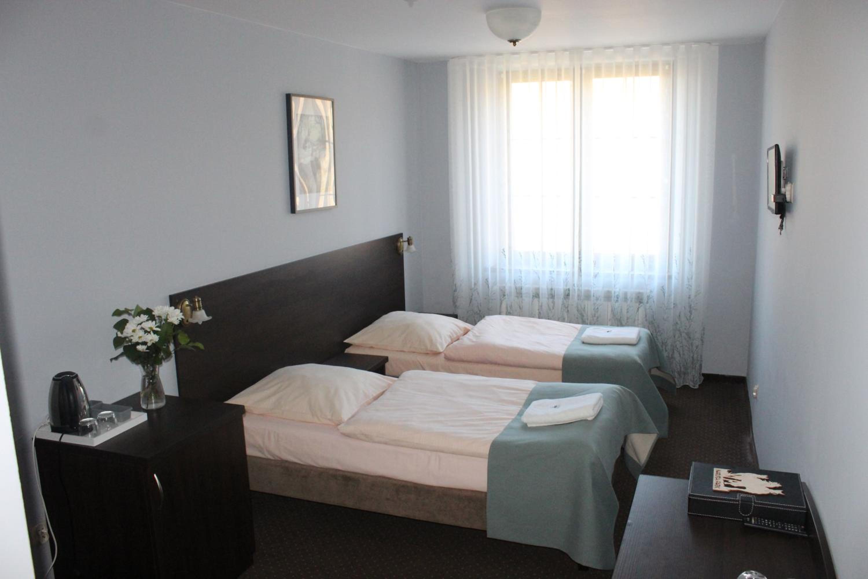 Twin Room with Private Bathroom