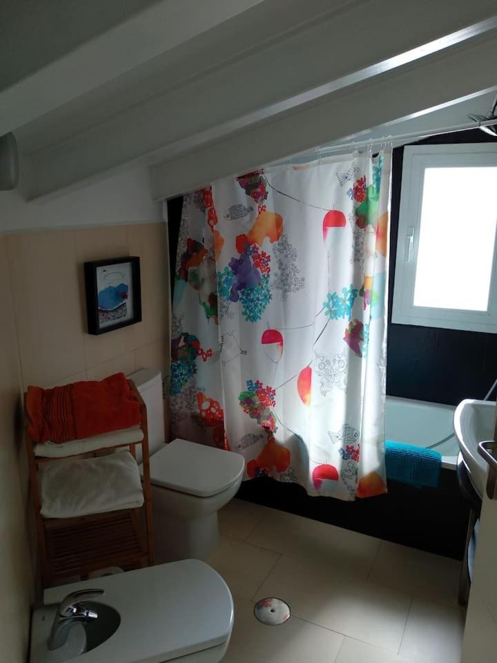 Four-Bedroom House photo 2