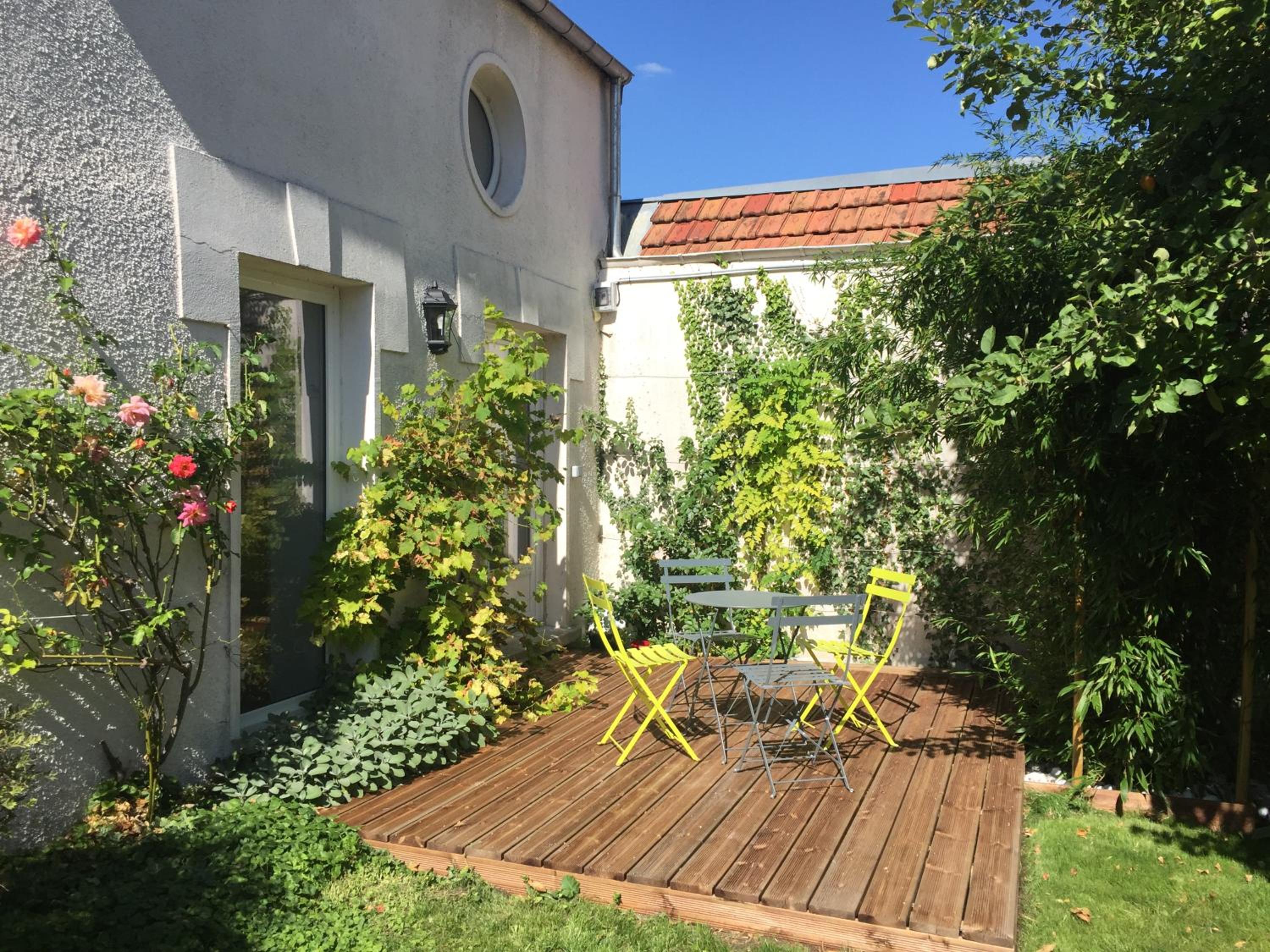 Family Studio with Terrace - Photo 15