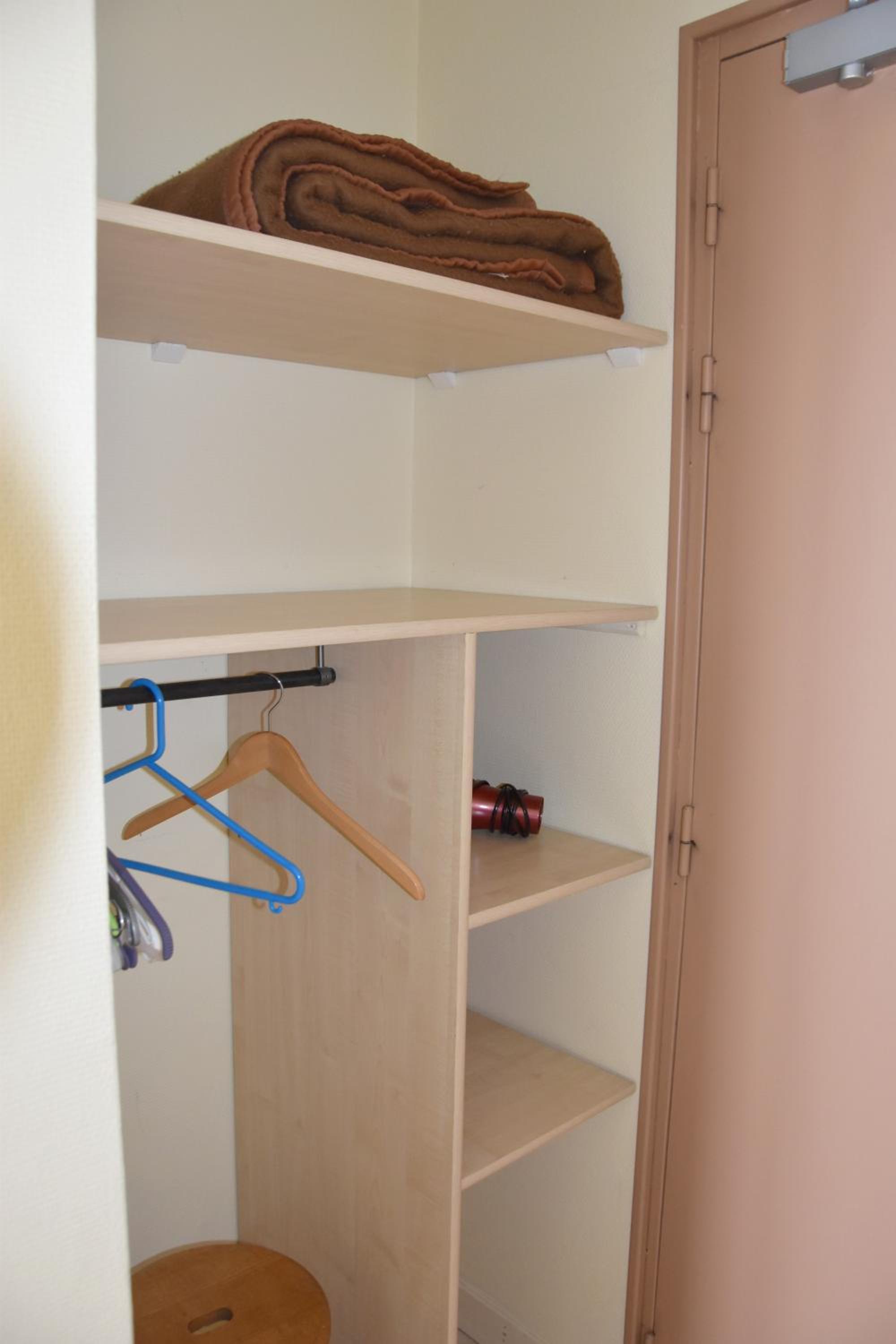 Double Room - Photo 5