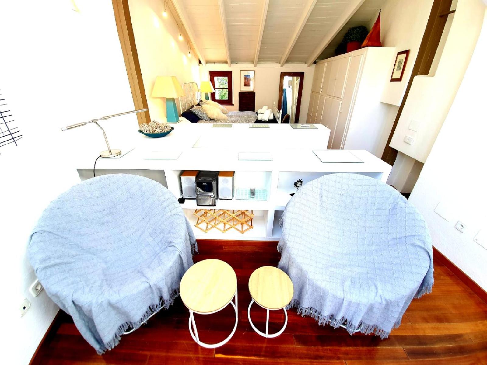Two-Bedroom House - Photo 18