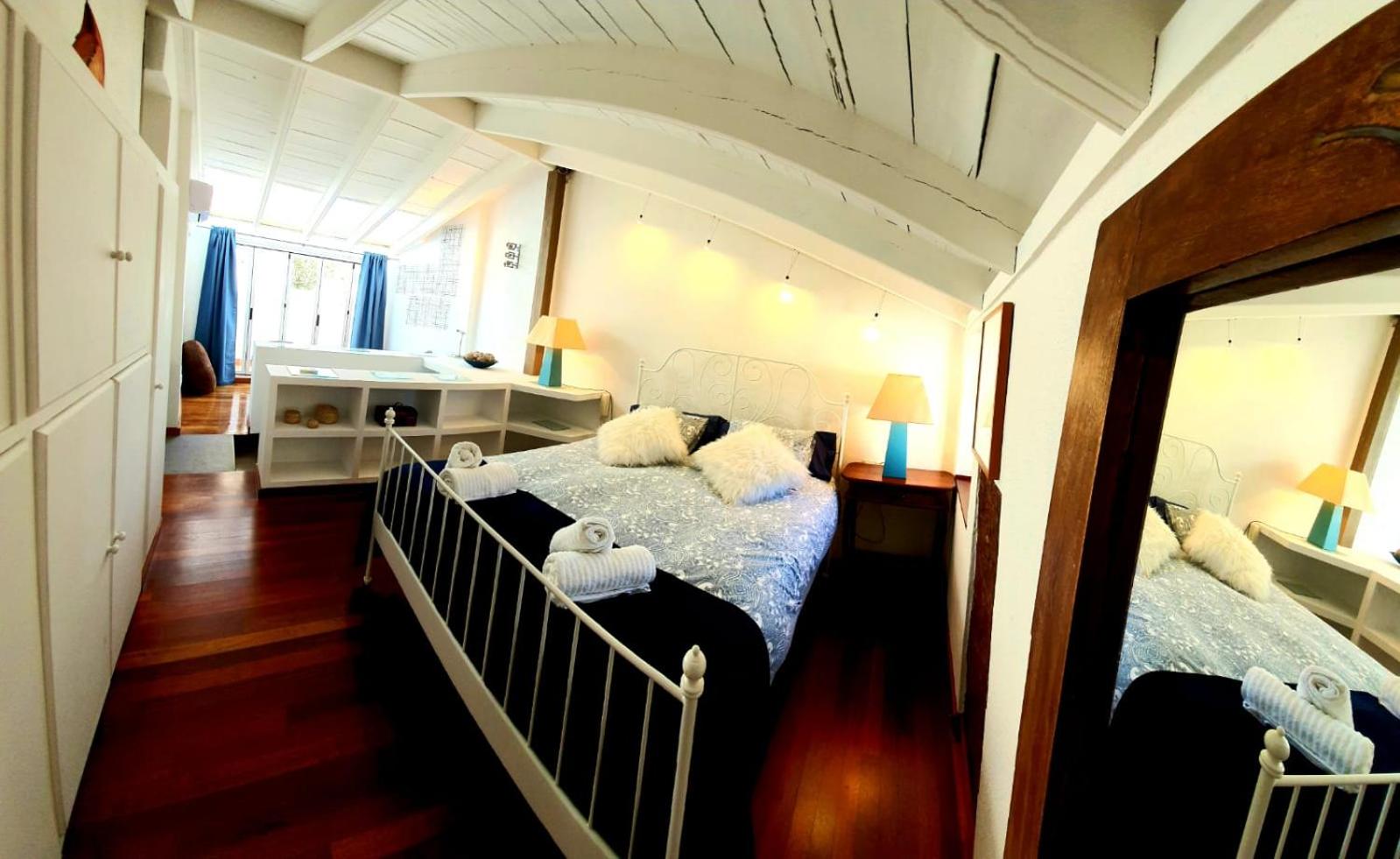 Two-Bedroom House - Photo 17