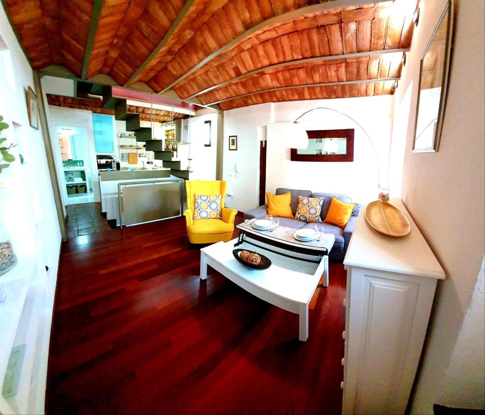 Two-Bedroom House - Photo 26