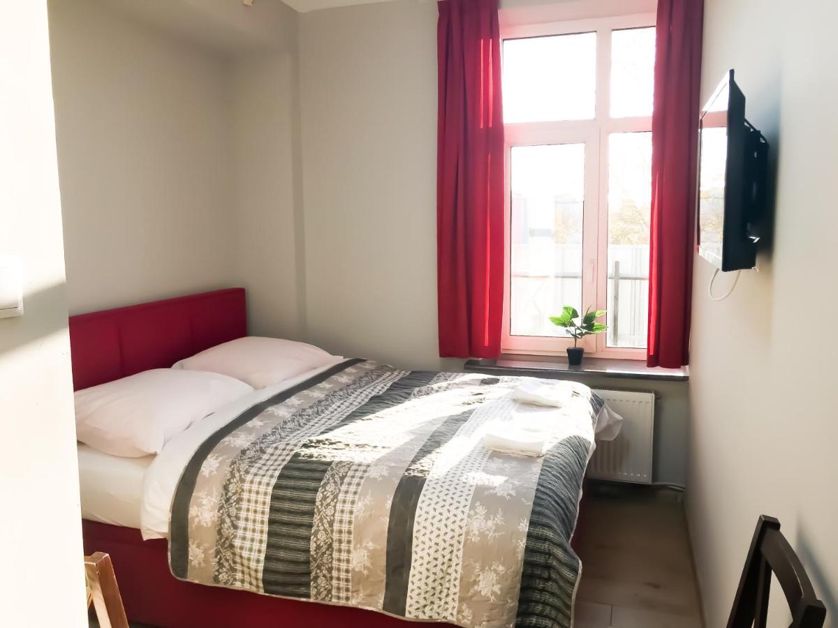 Double Room with Private Bathroom photo 3