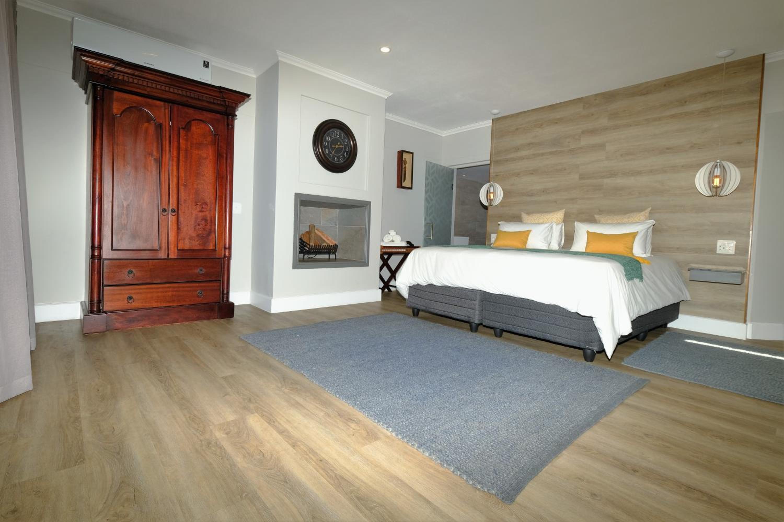 Honeymoon Garden Facing Room