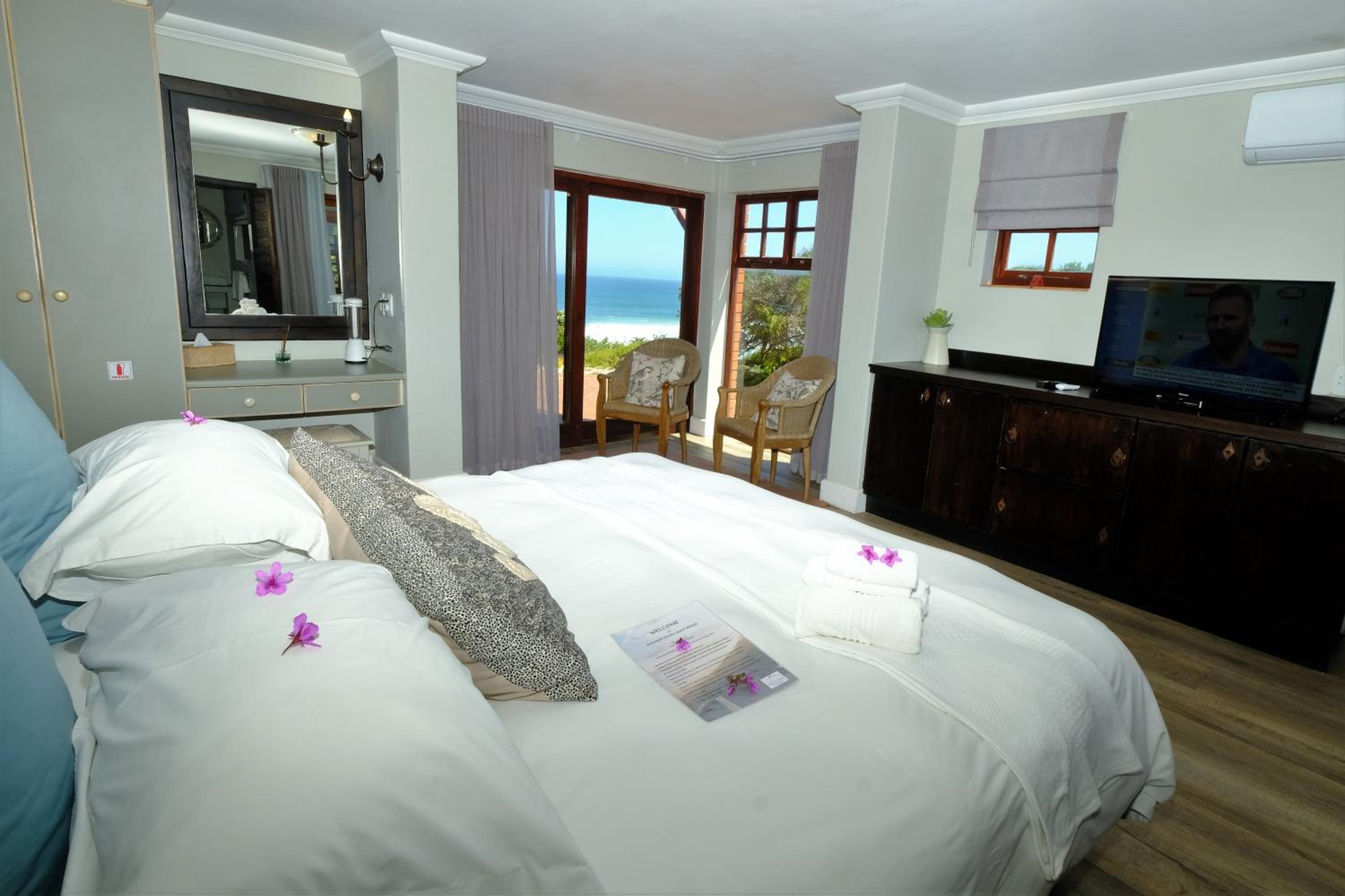 Suite with Sea View