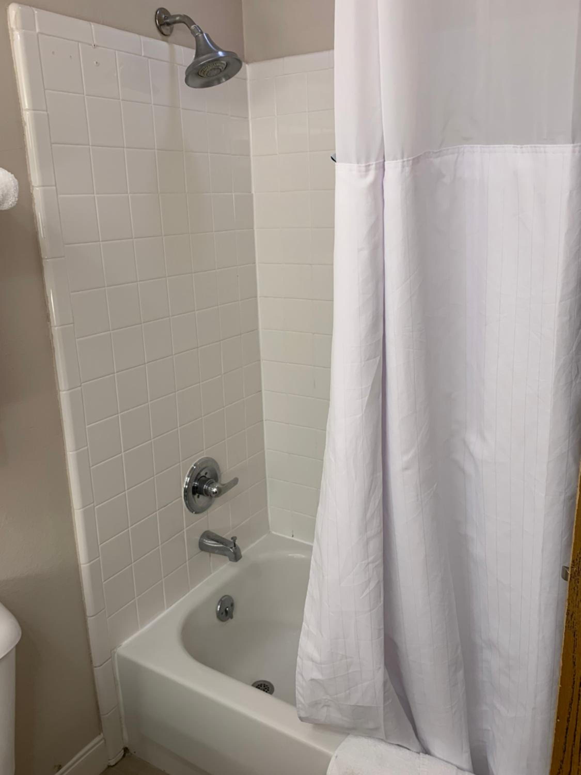Studio Suite with Two Queen Beds - Non-Smoking - Photo 6