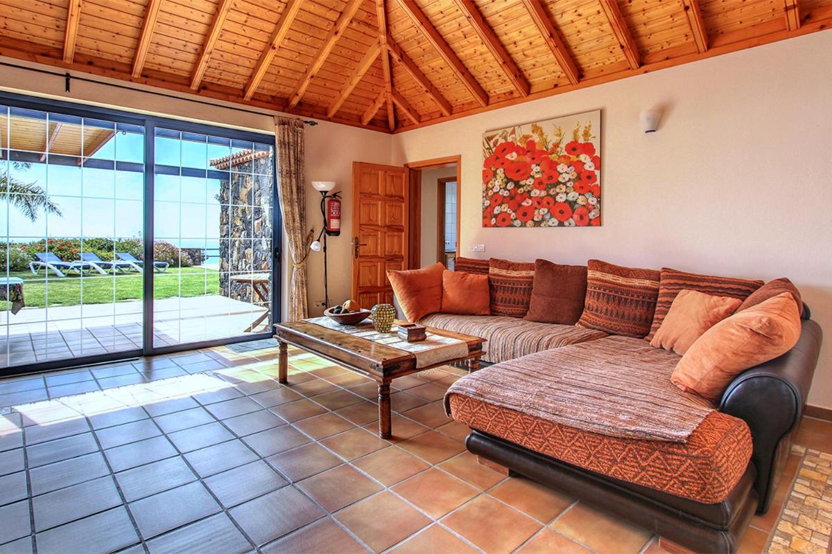 Casa de cuatro habitaciones