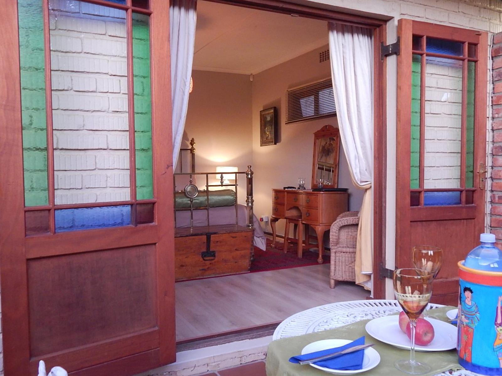 Double Room with Patio photo 1