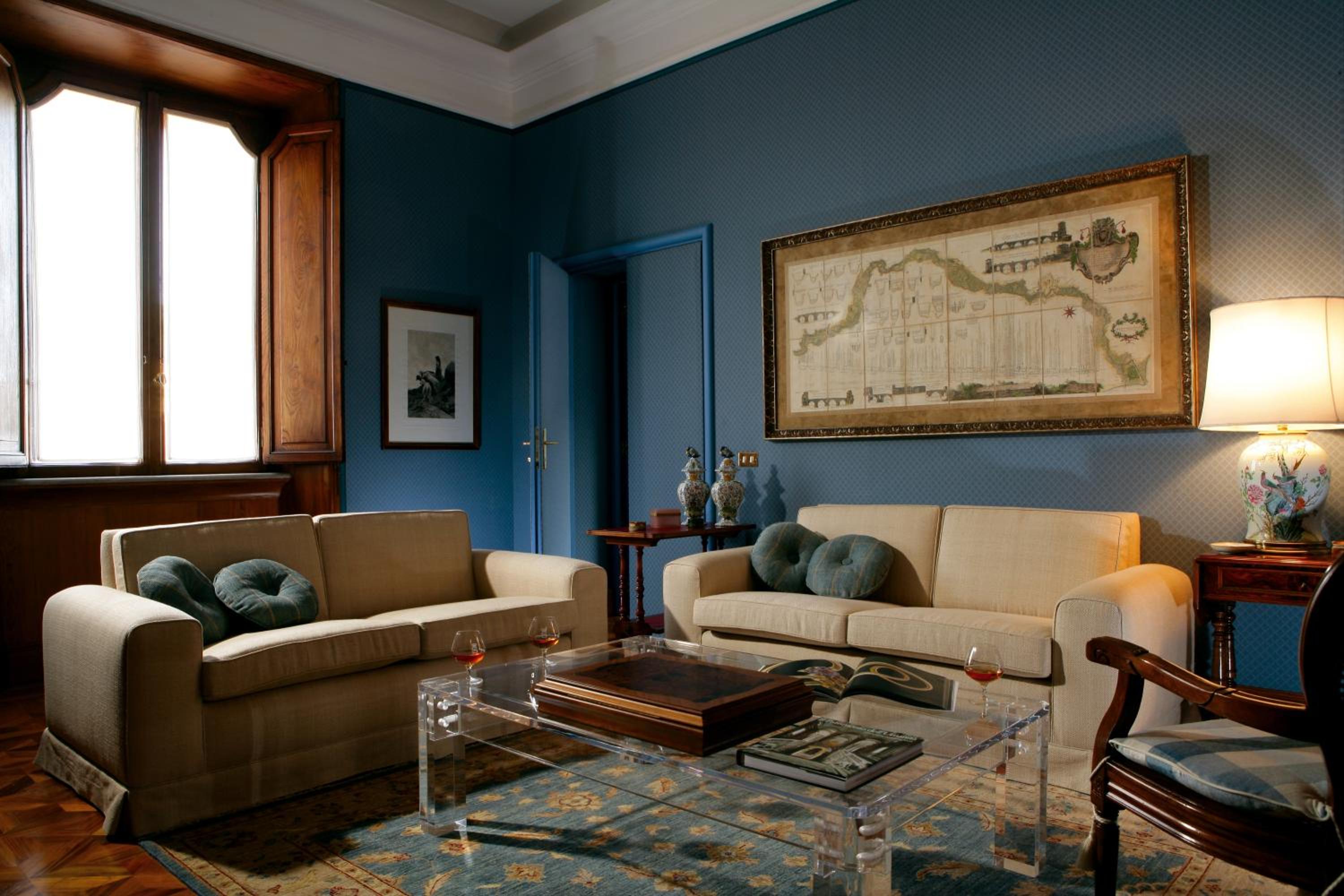 Grand Deluxe Suite photo 2