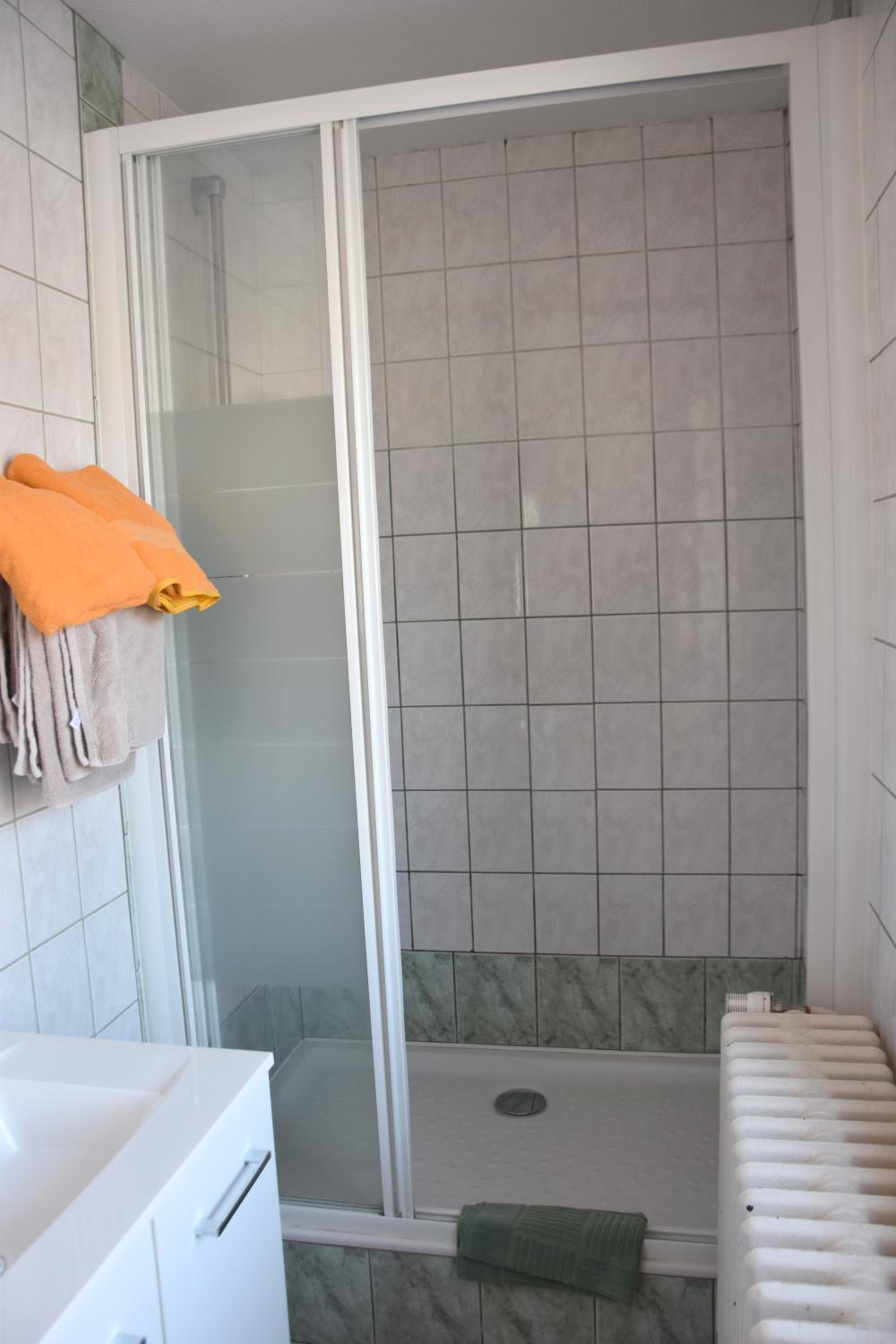 Quadruple Room - Photo 3