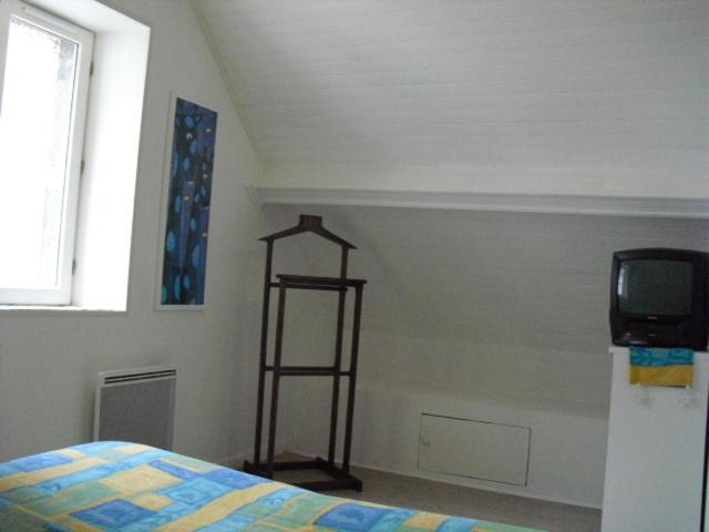 Two-Bedroom Apartment photo 2