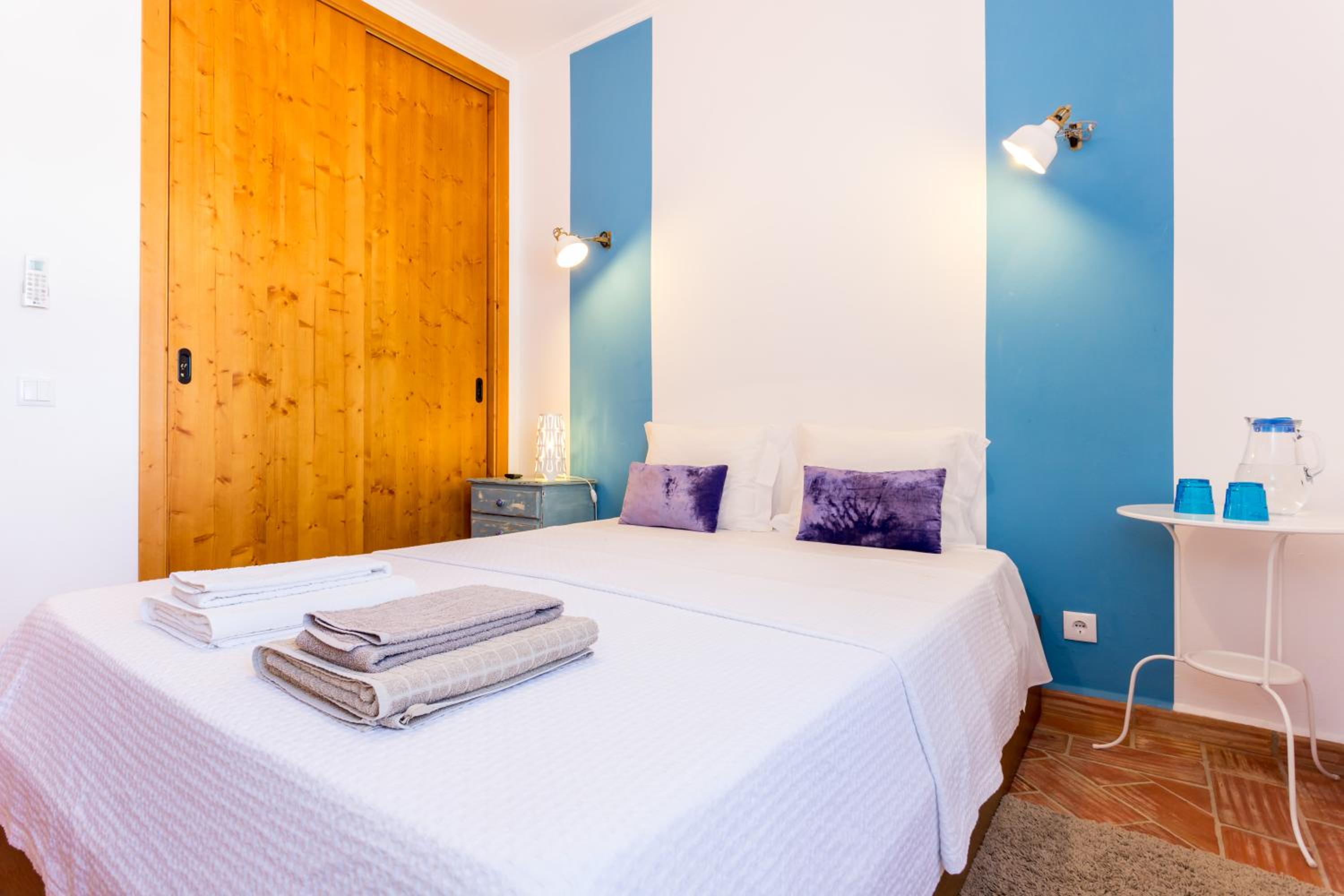 Double Room - Photo 3