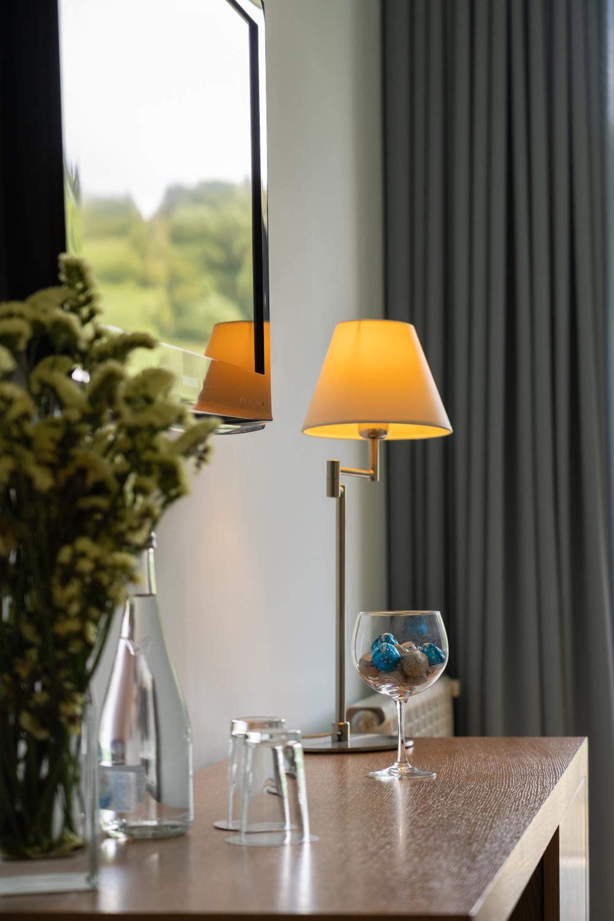 Double Room with River View - Photo 20